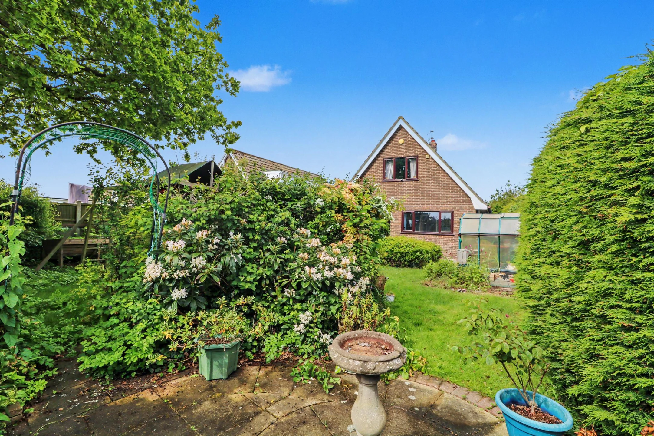 Property enquiry form background image