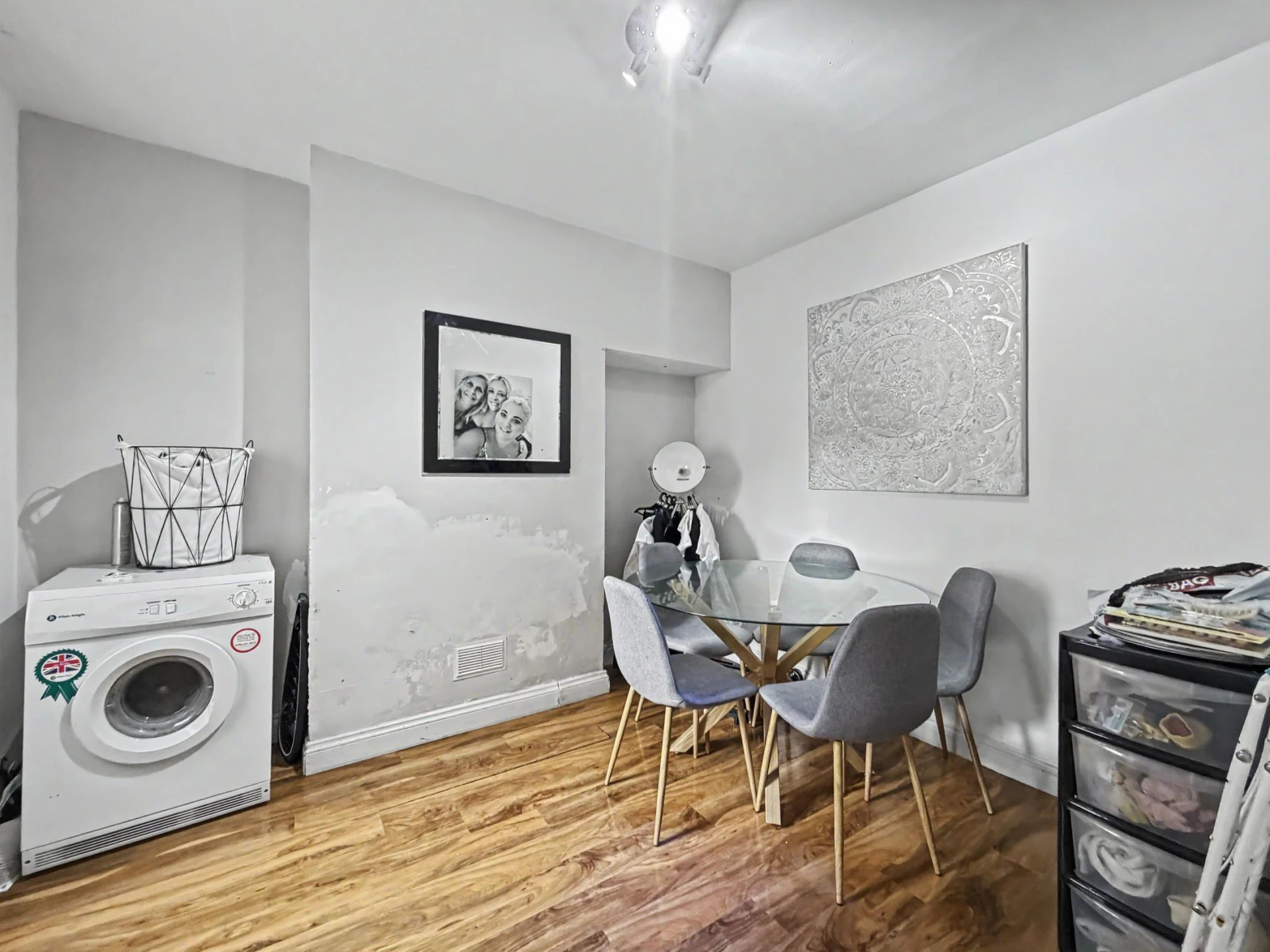 Property enquiry form background image