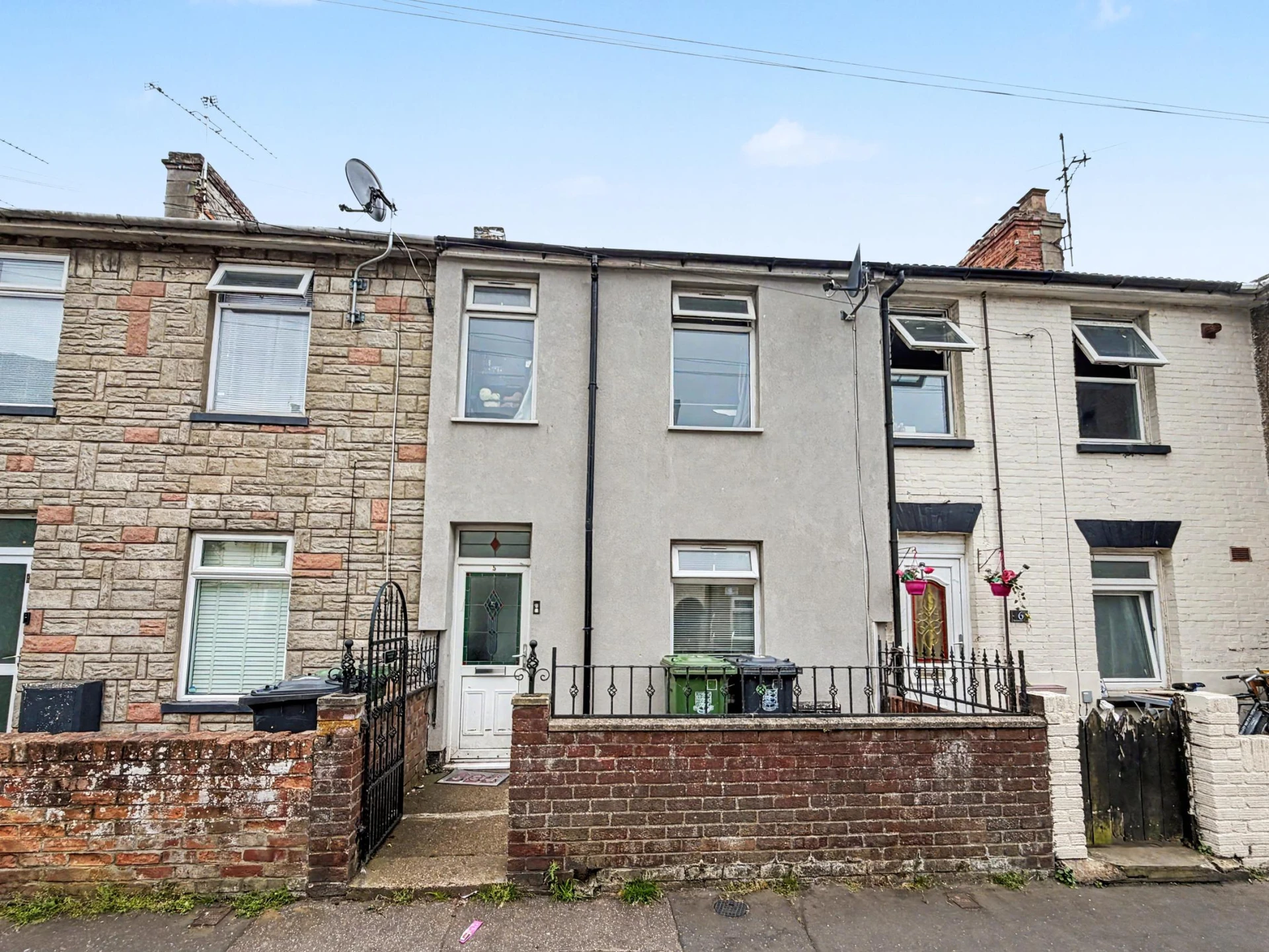 Property enquiry form background image