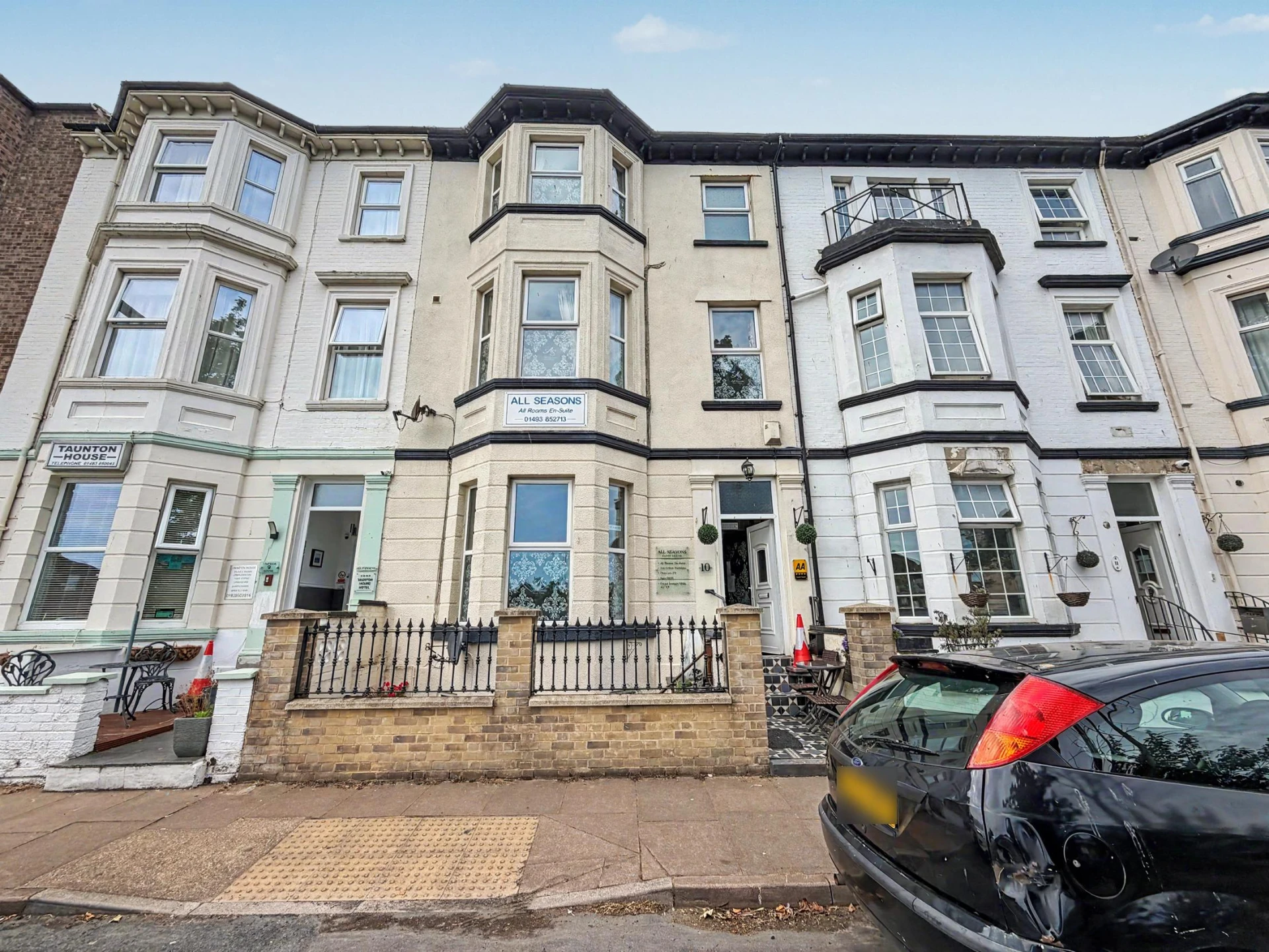 Property enquiry form background image