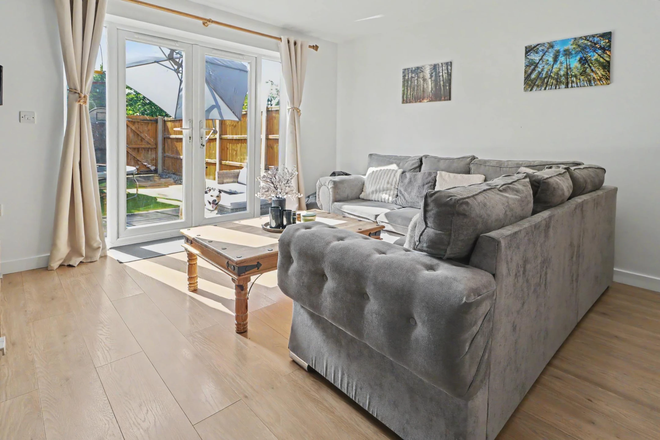 Property enquiry form background image