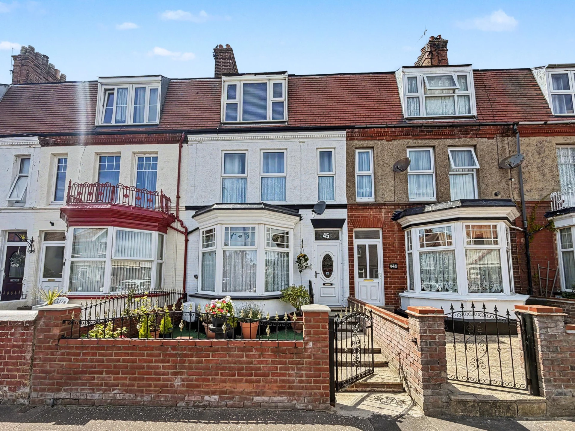 Property enquiry form background image