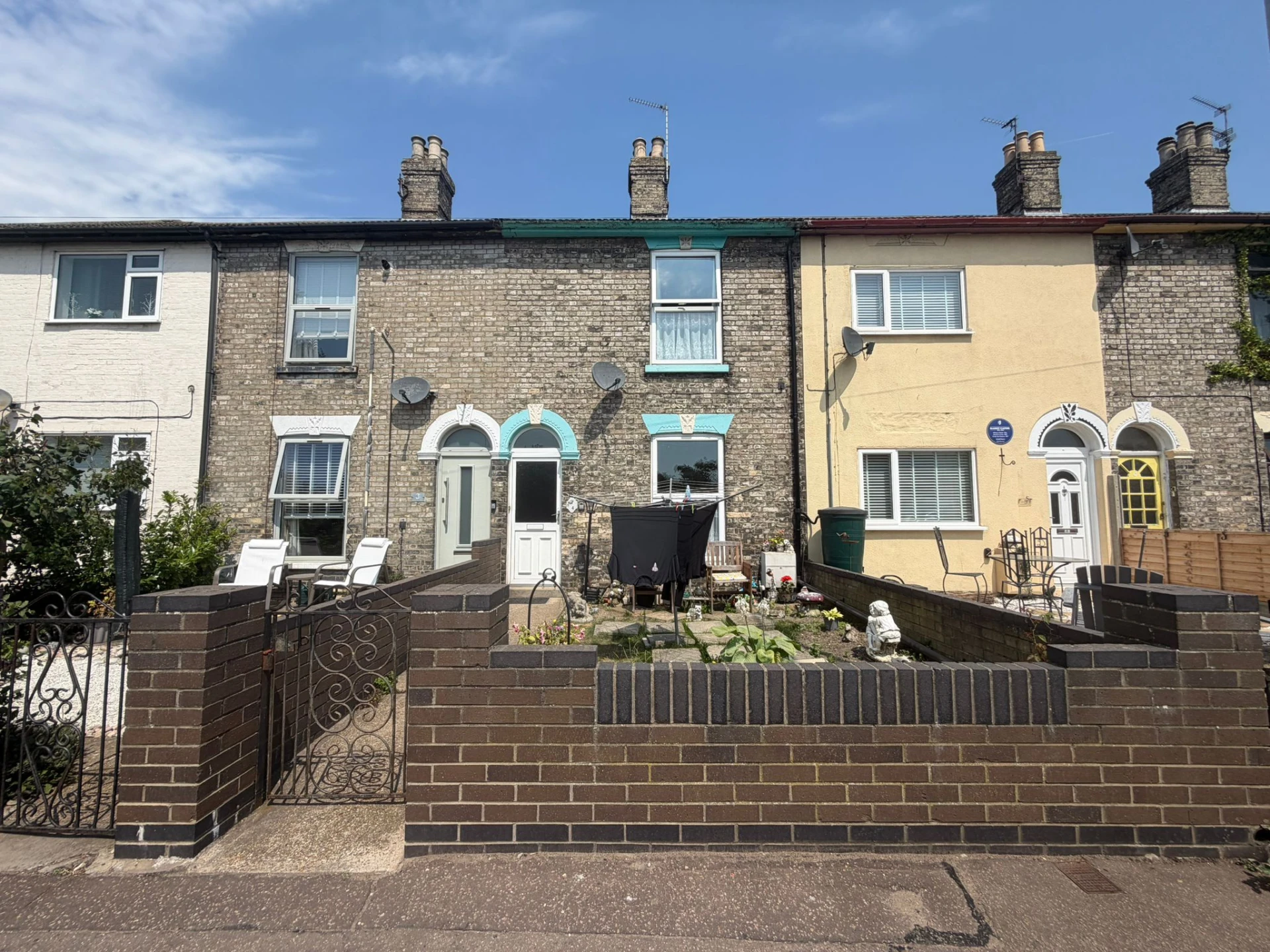Property enquiry form background image