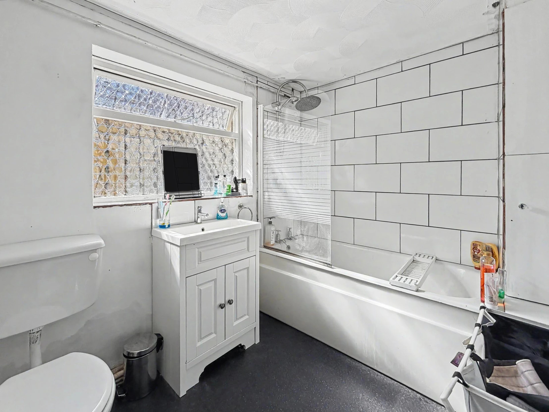Property enquiry form background image