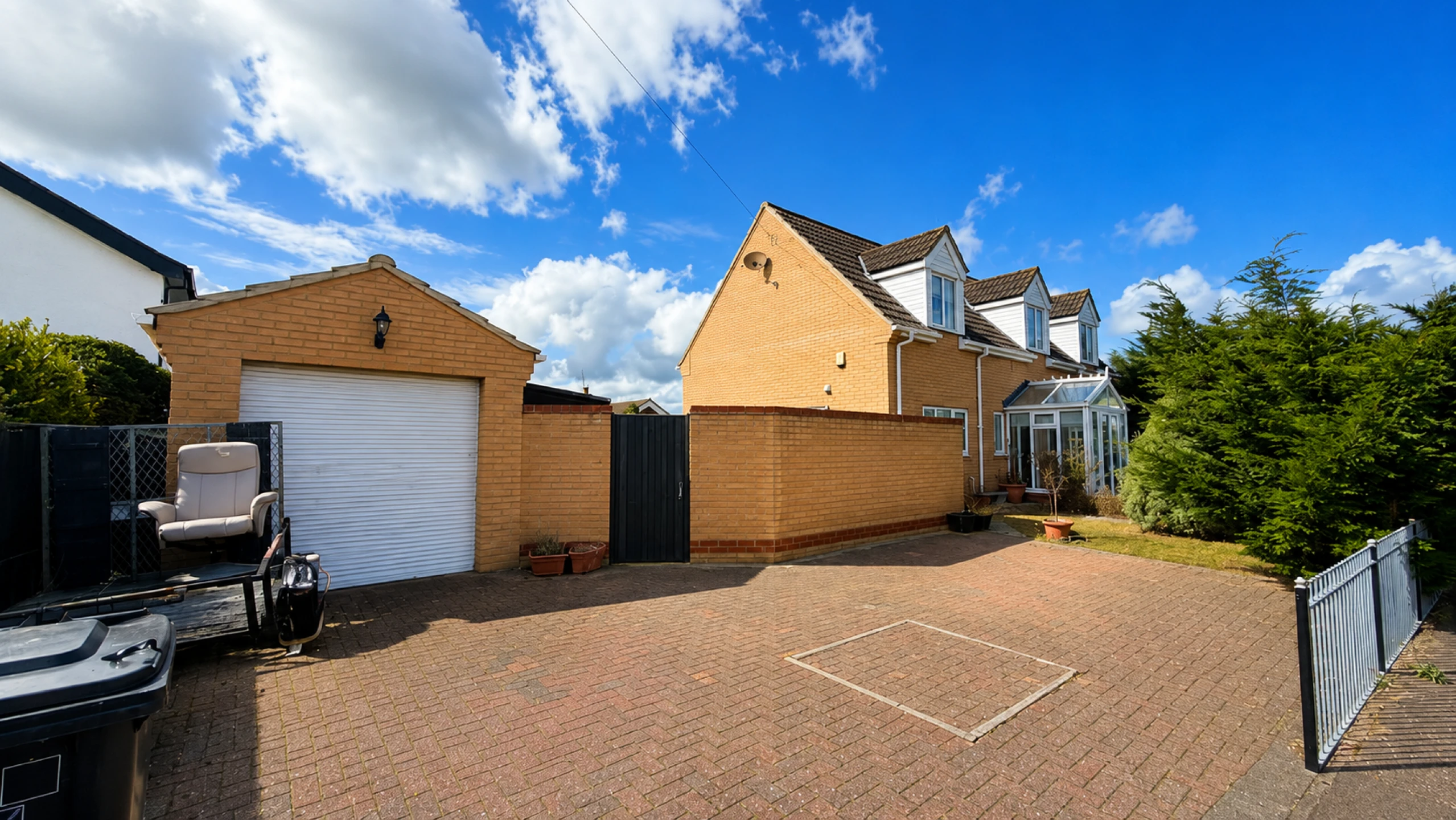 Property enquiry form background image