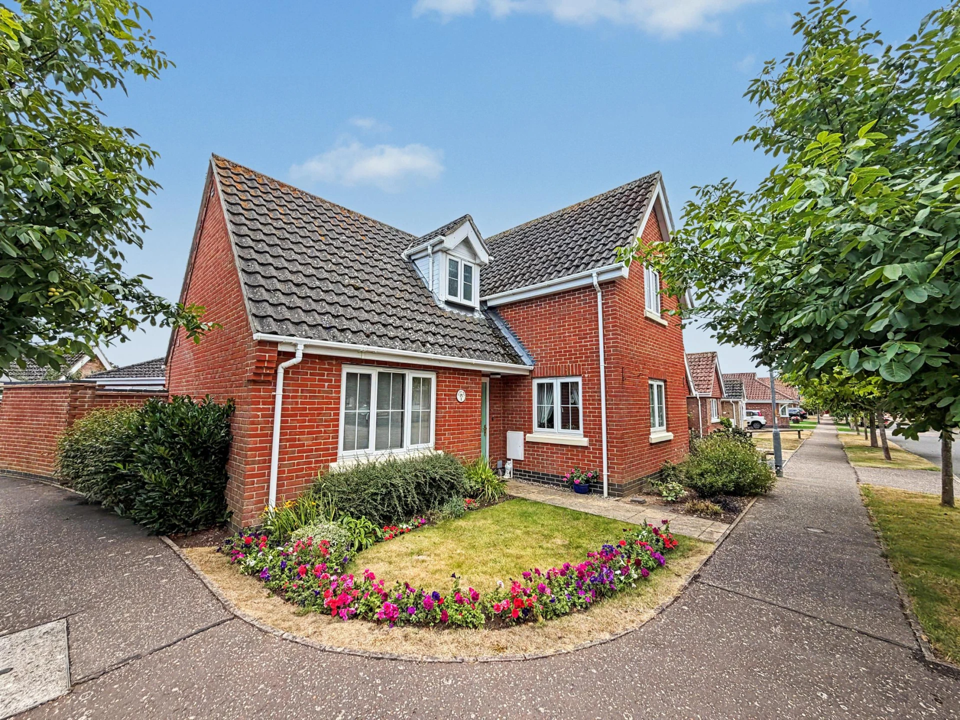 Property enquiry form background image