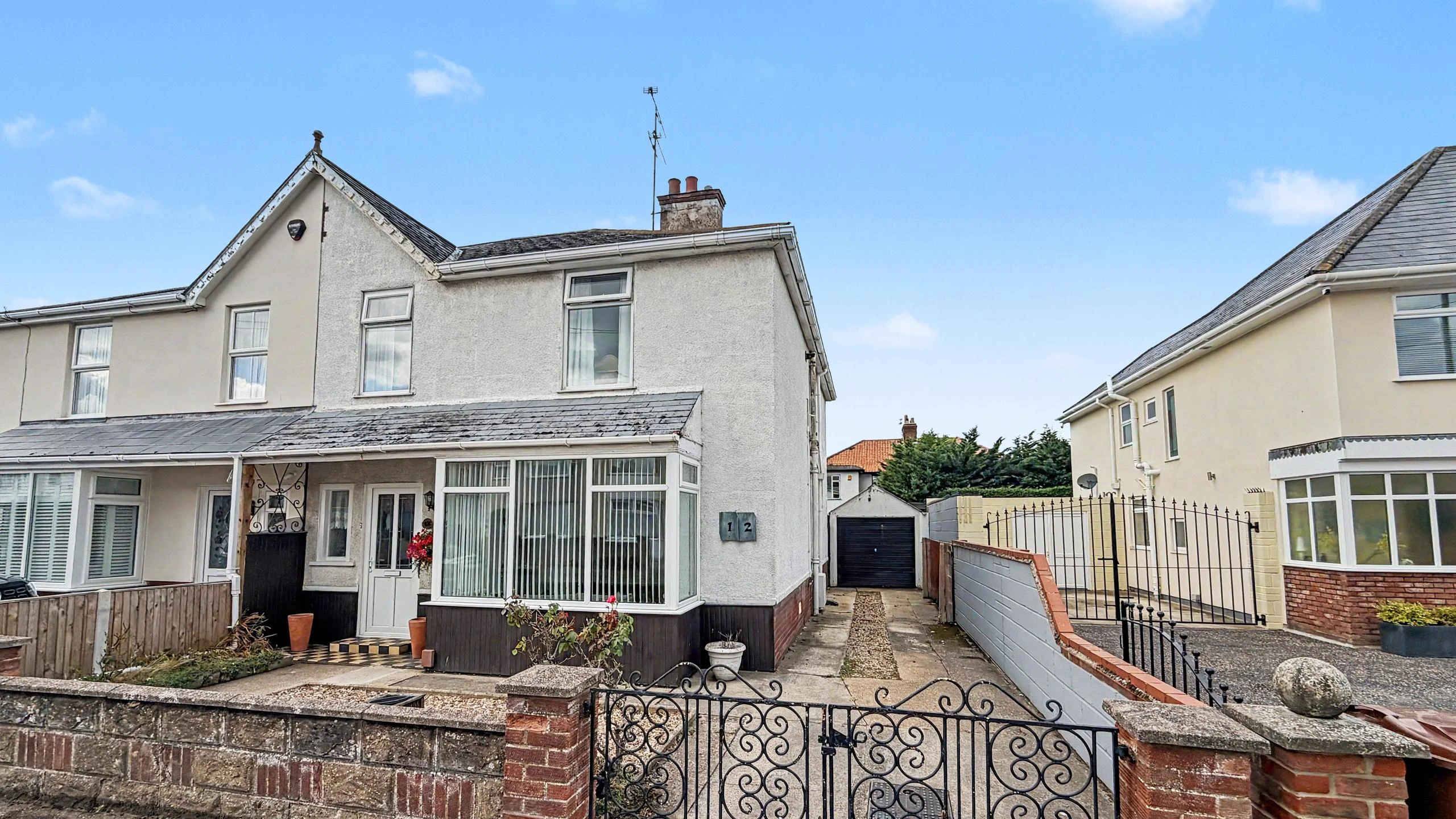 Property enquiry form background image