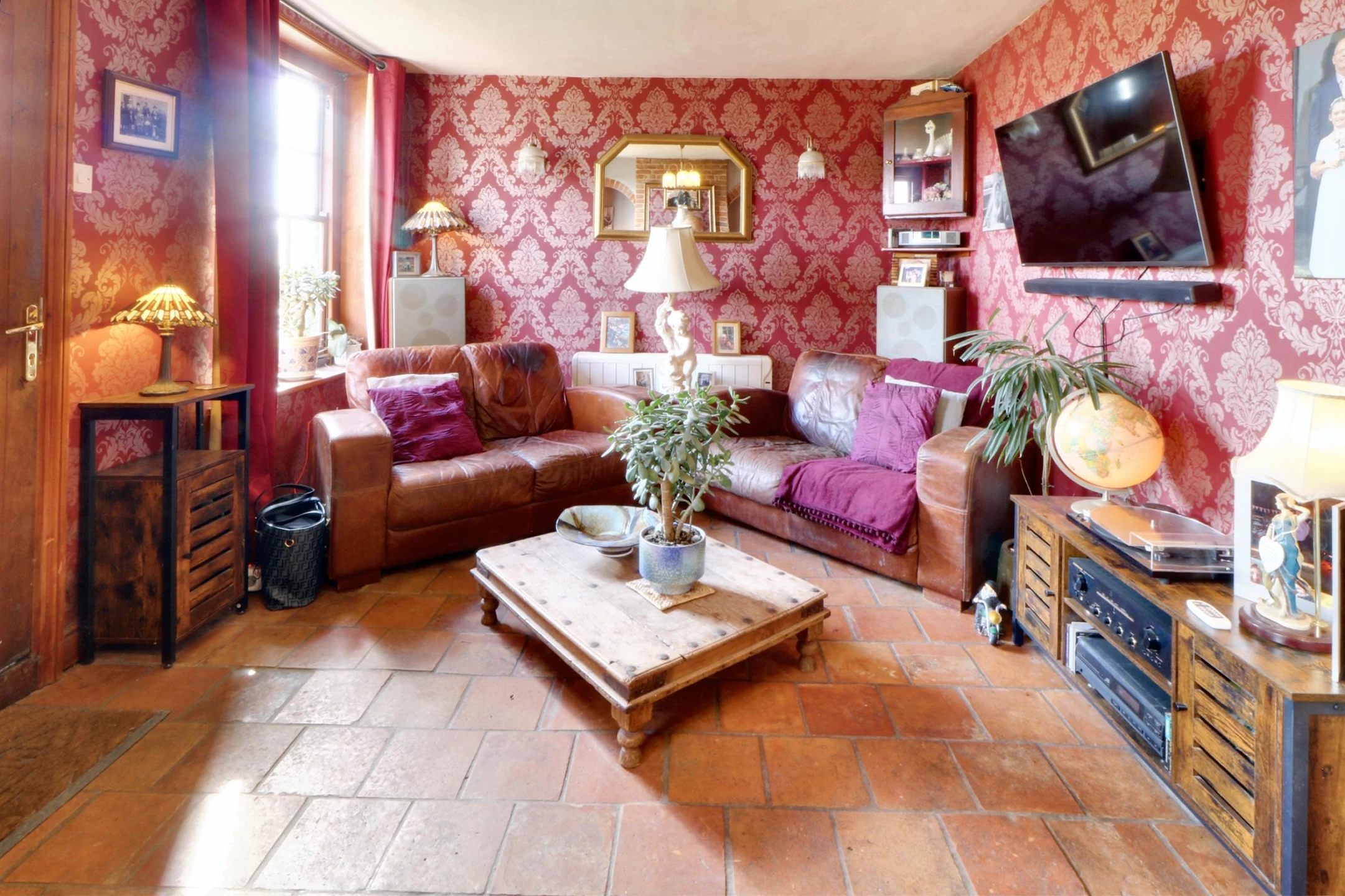 Property enquiry form background image