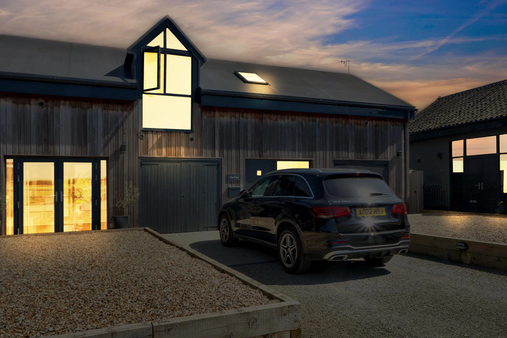 Property enquiry form background image