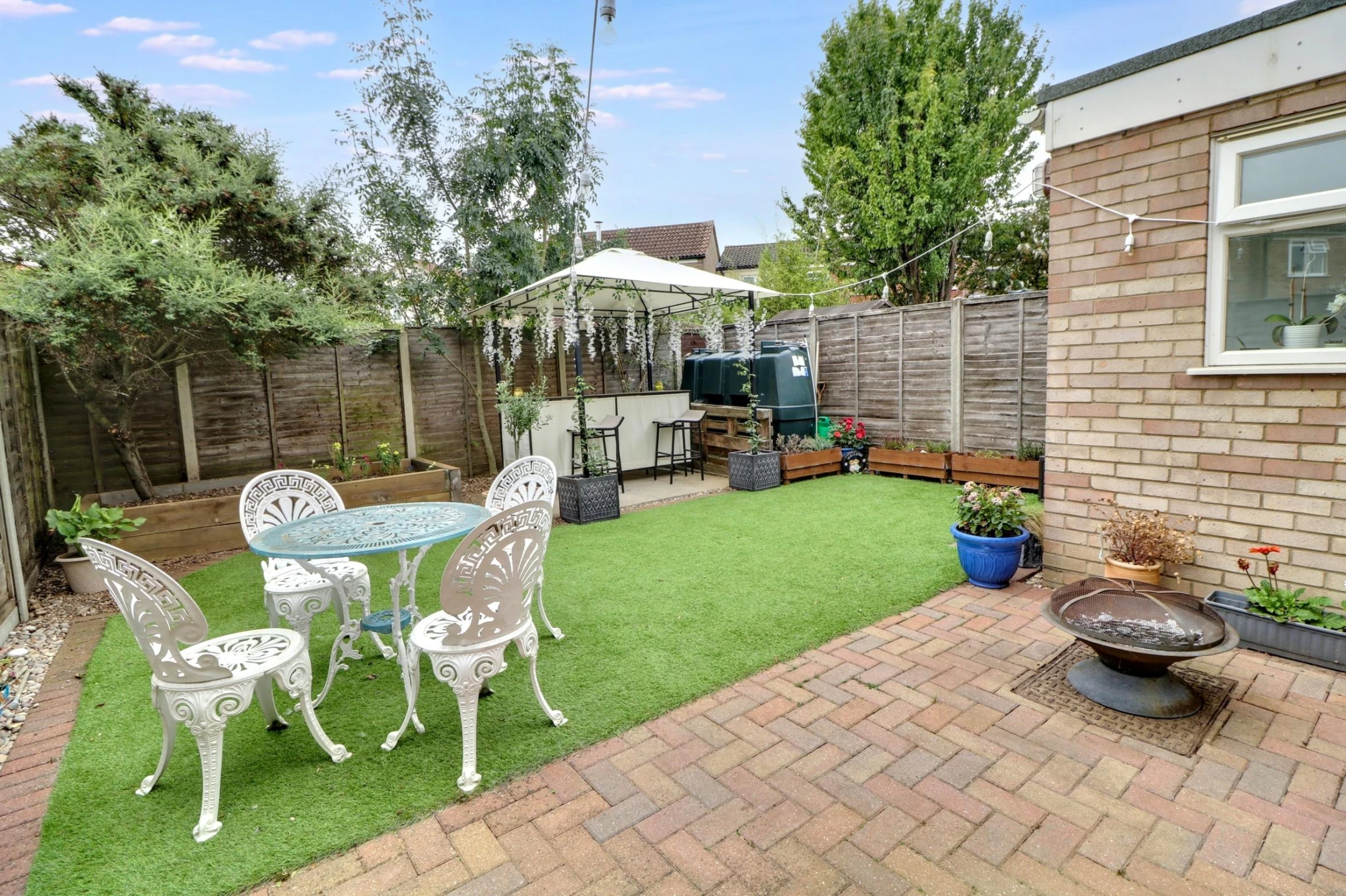 Property enquiry form background image