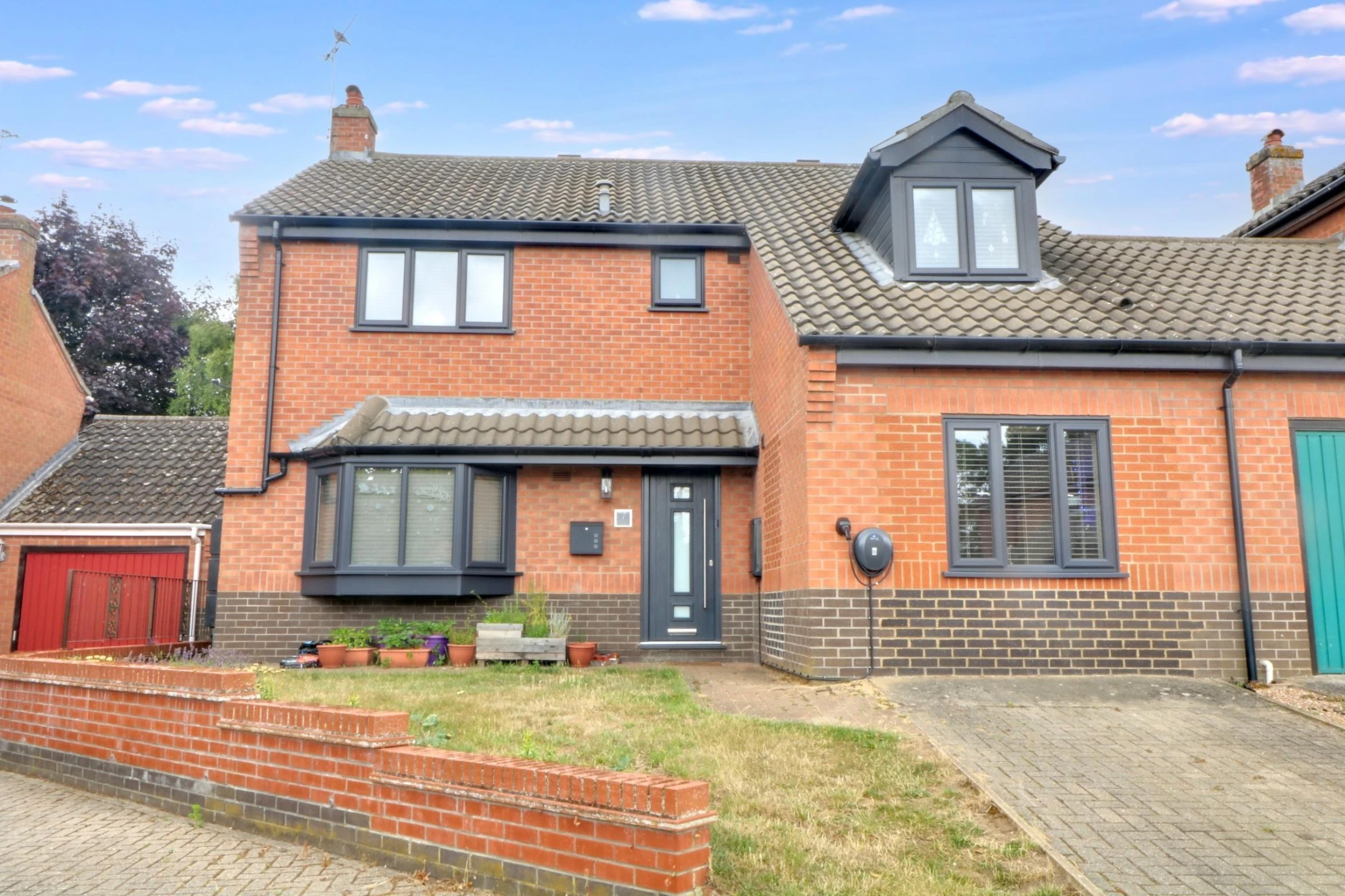 Property enquiry form background image