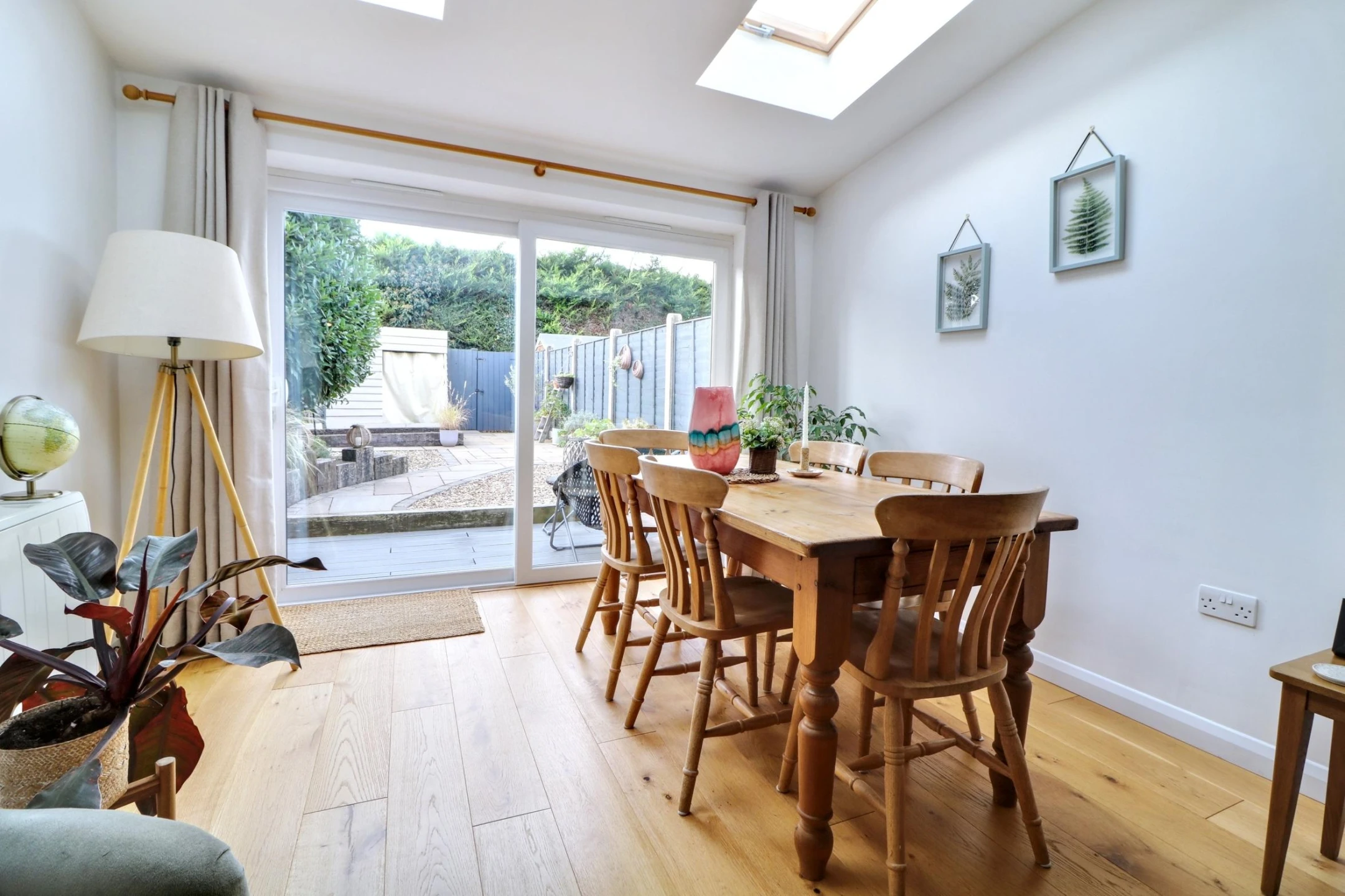 Property enquiry form background image