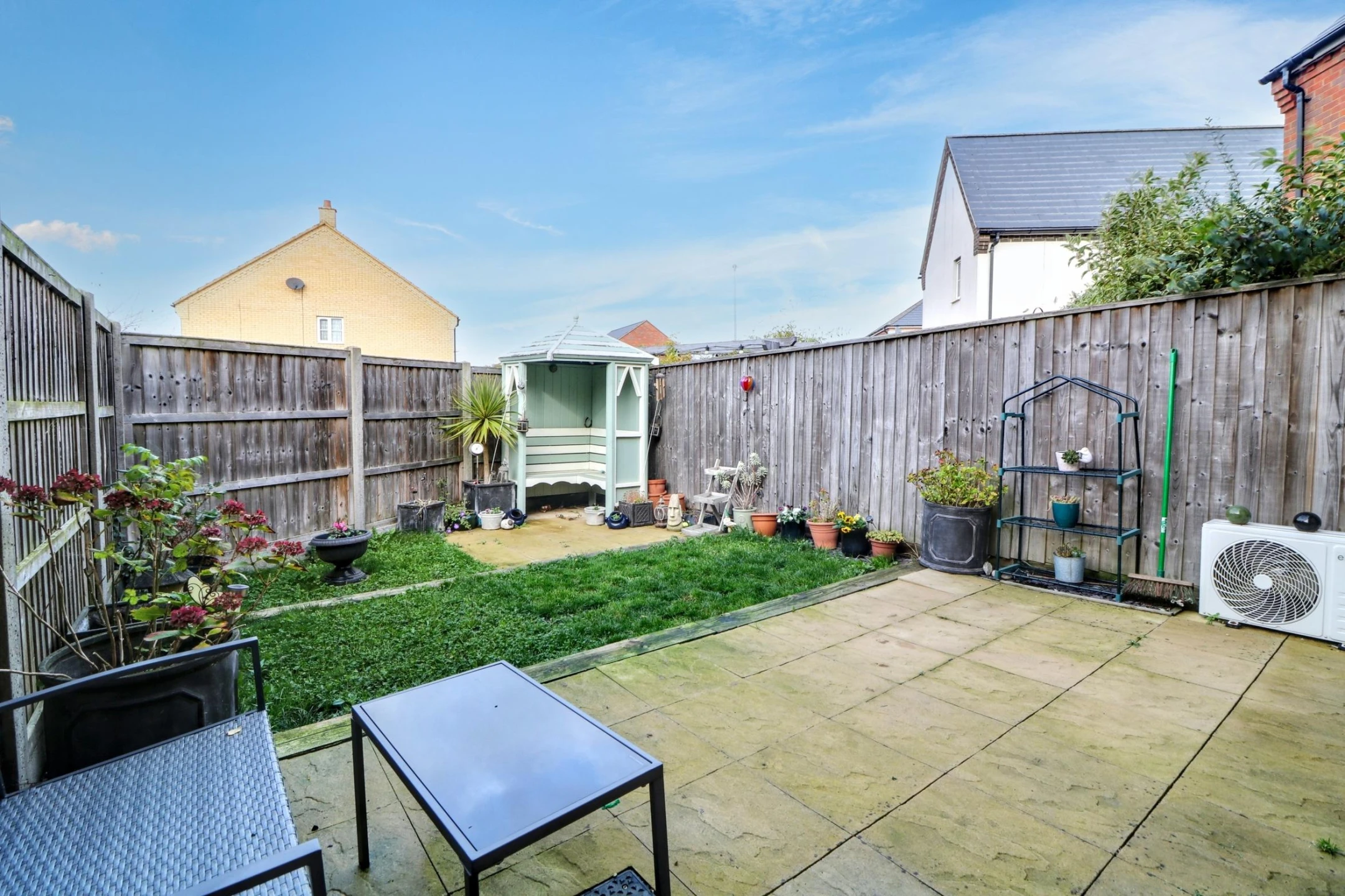 Property enquiry form background image