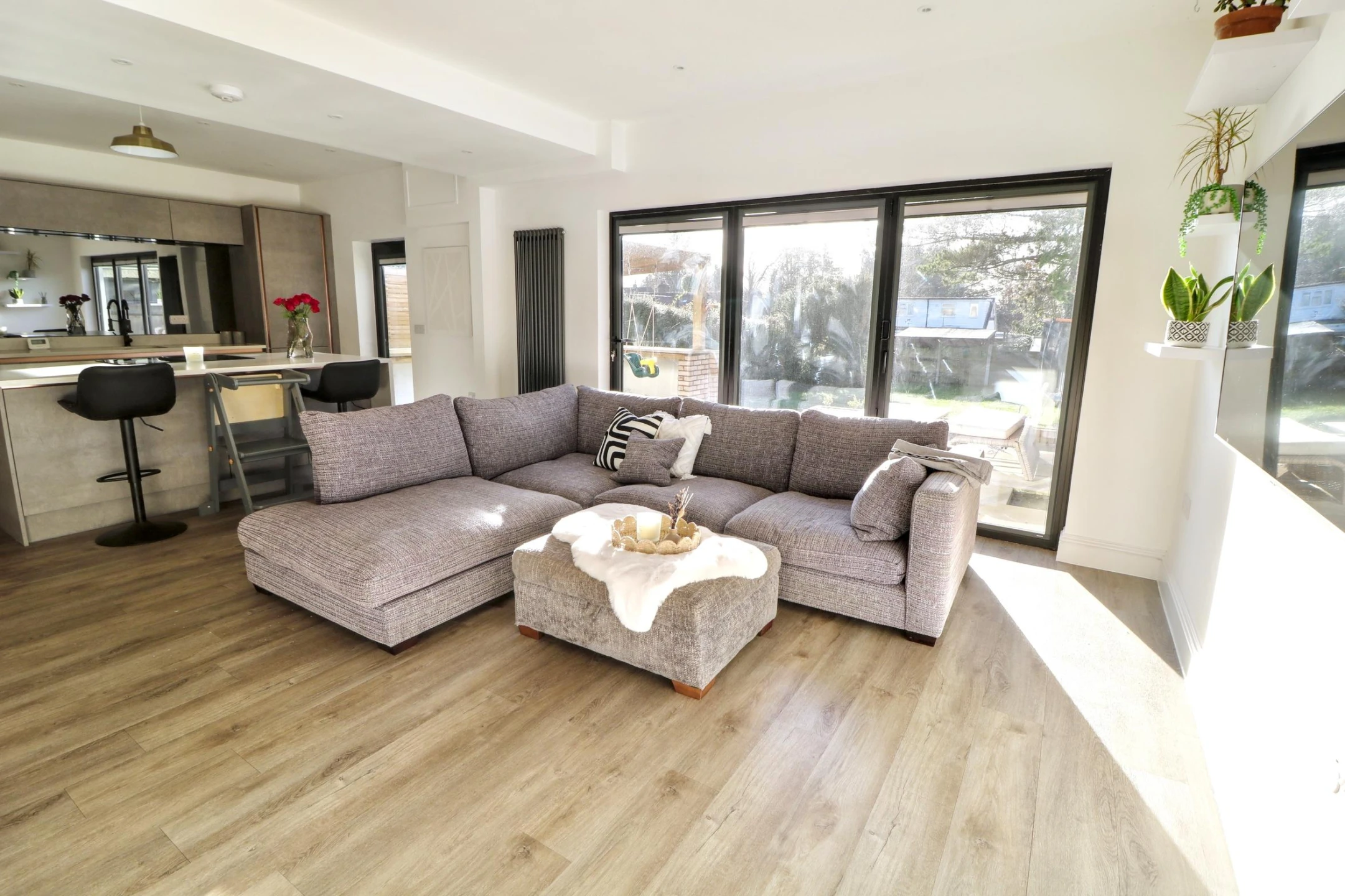 Property enquiry form background image