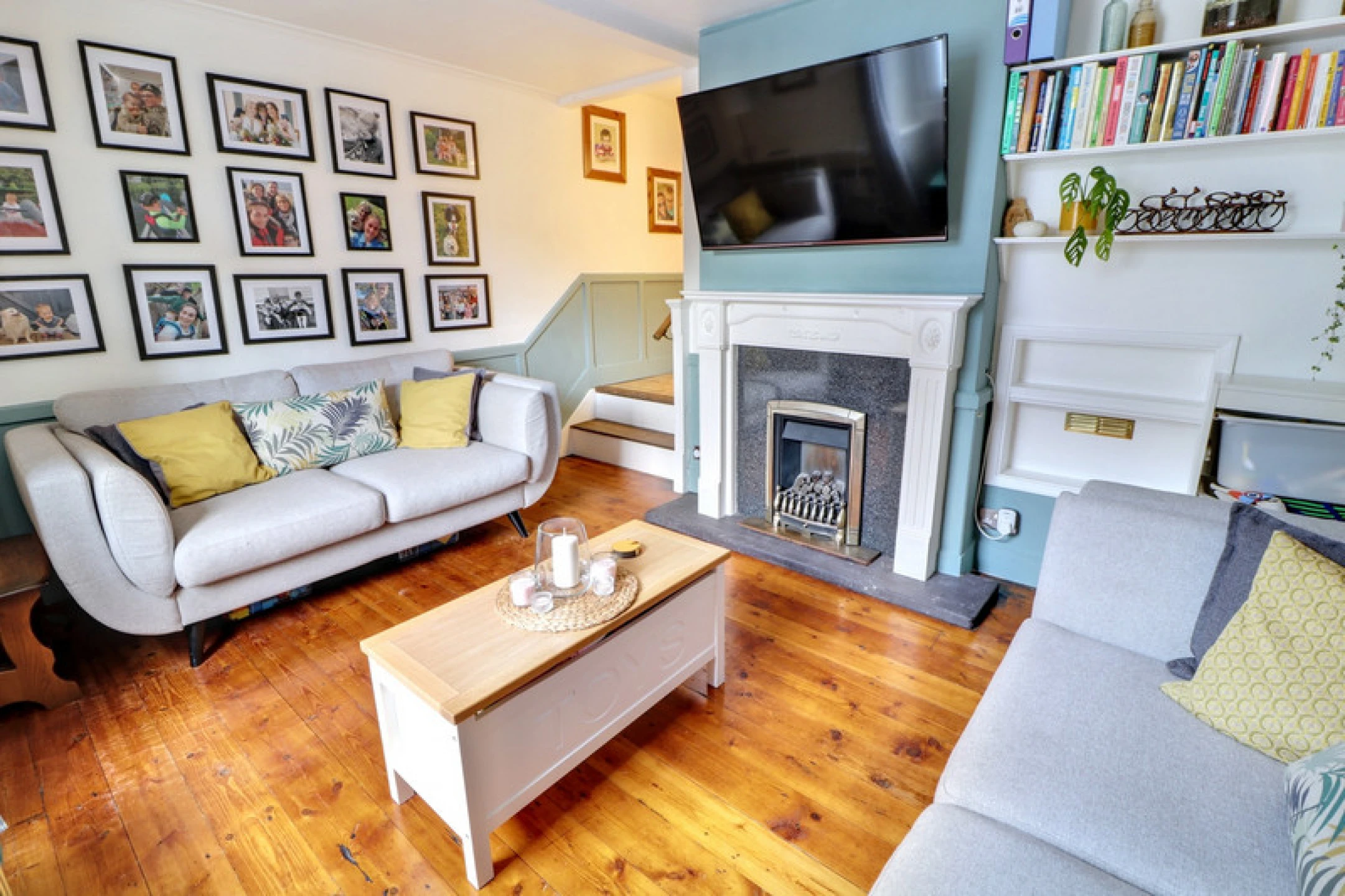 Property enquiry form background image