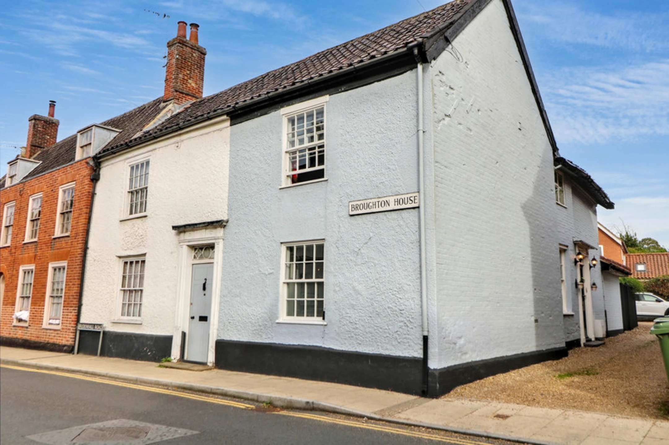 Property enquiry form background image