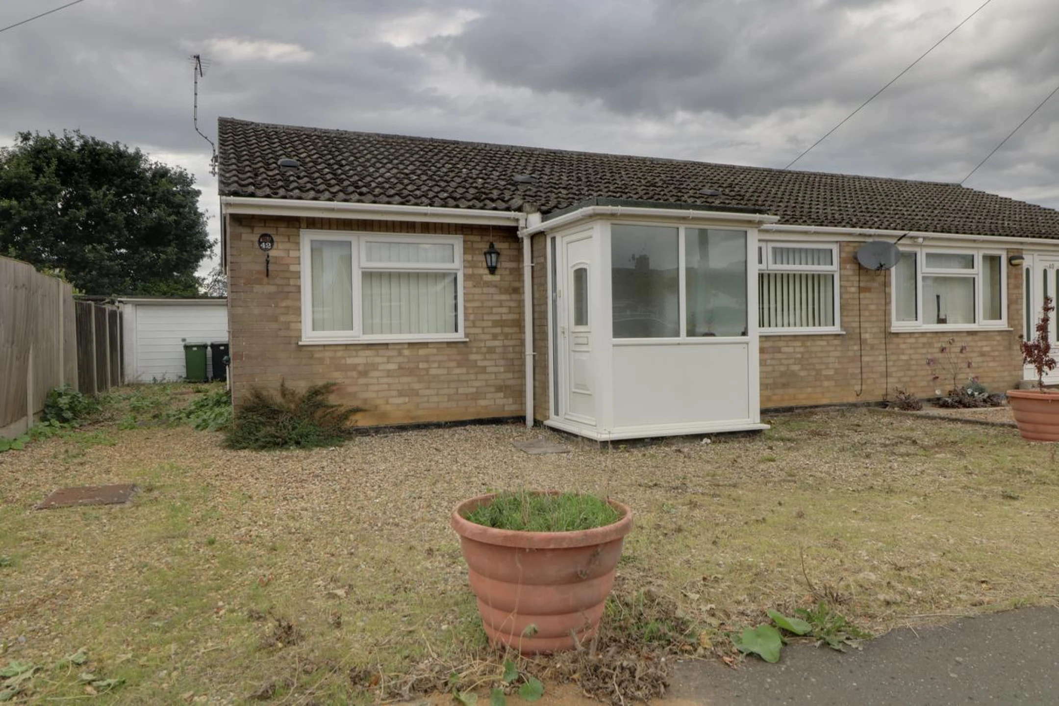 Property enquiry form background image