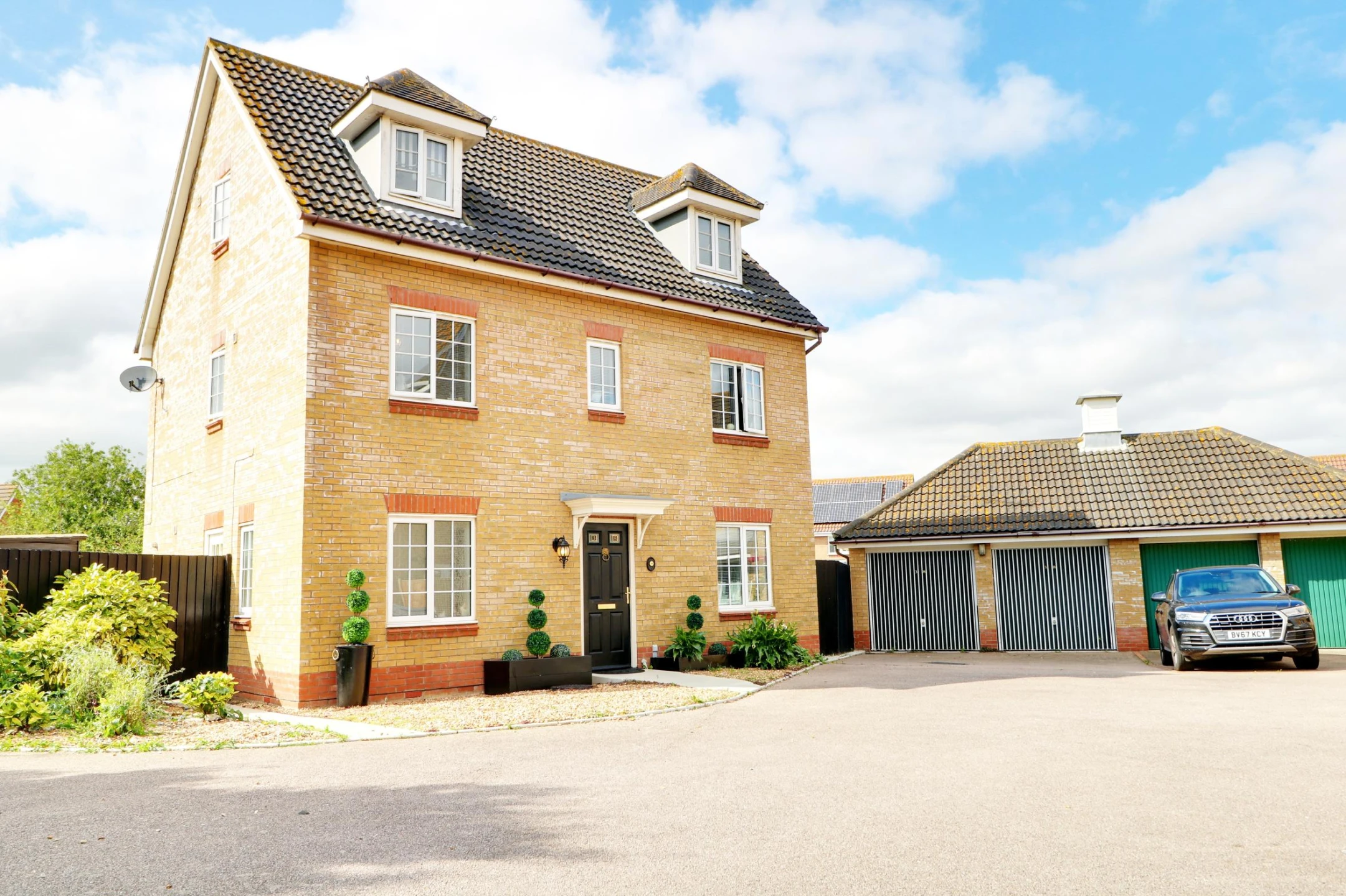 Property enquiry form background image