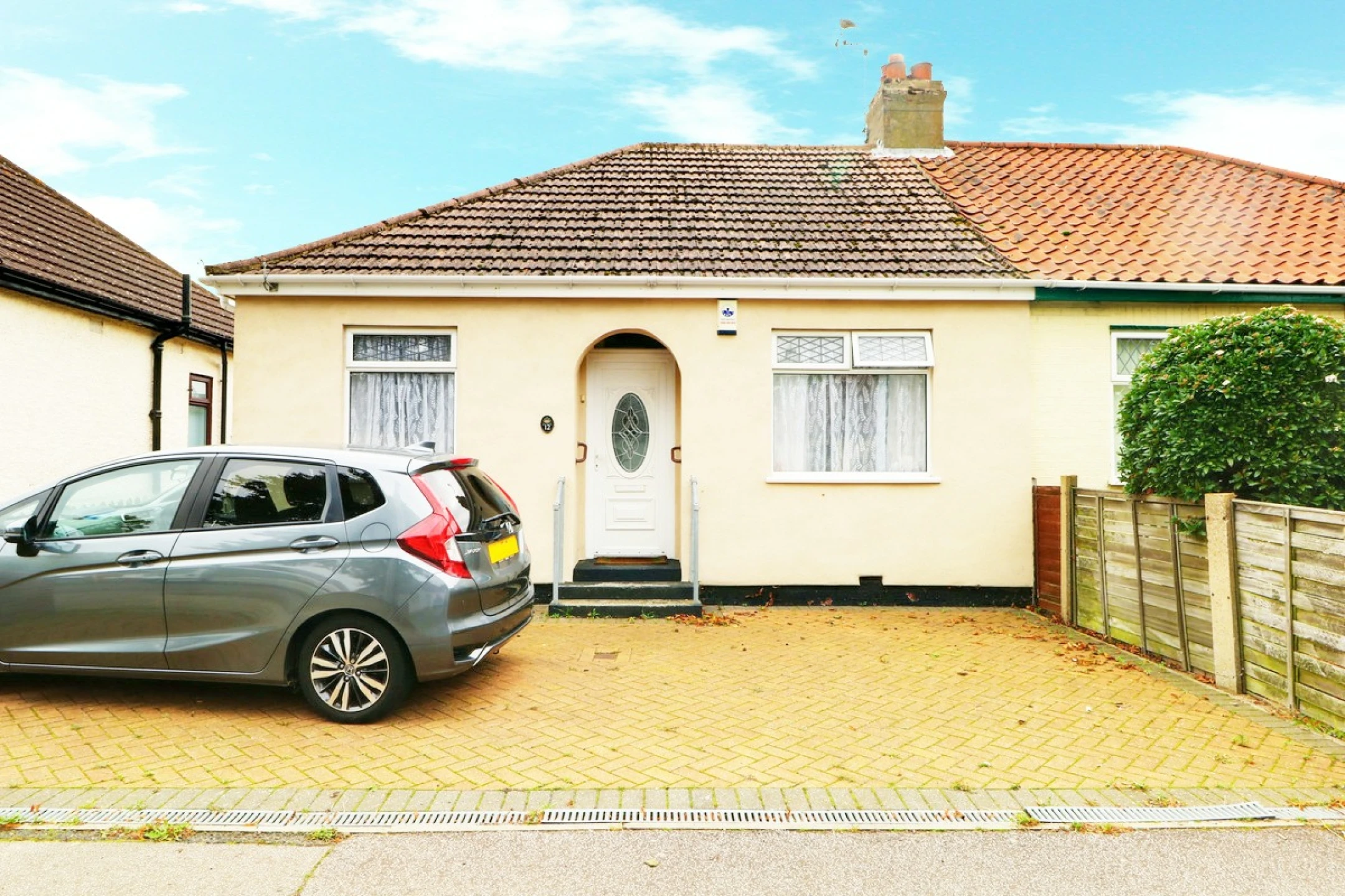 Property enquiry form background image