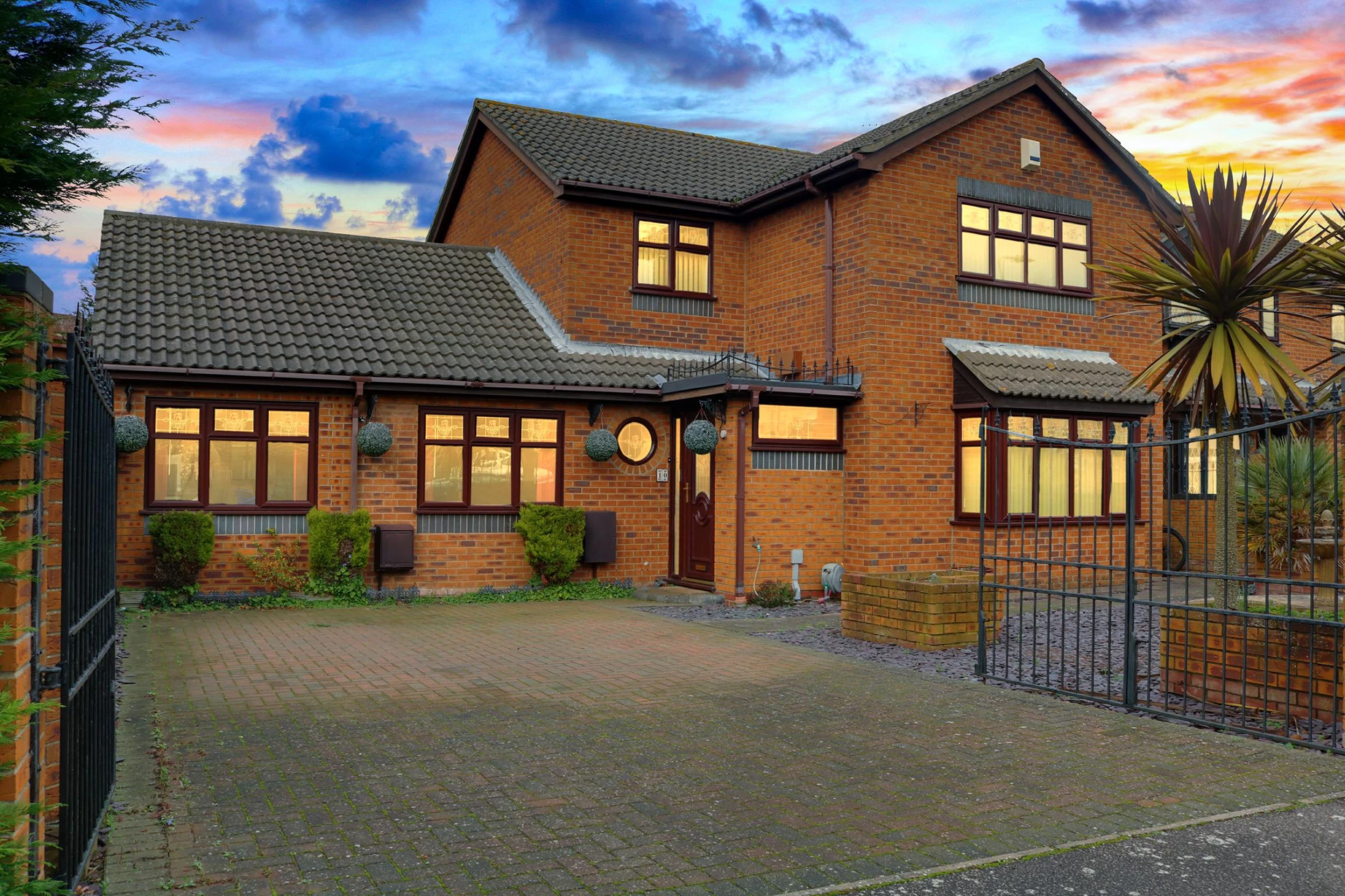 Property enquiry form background image