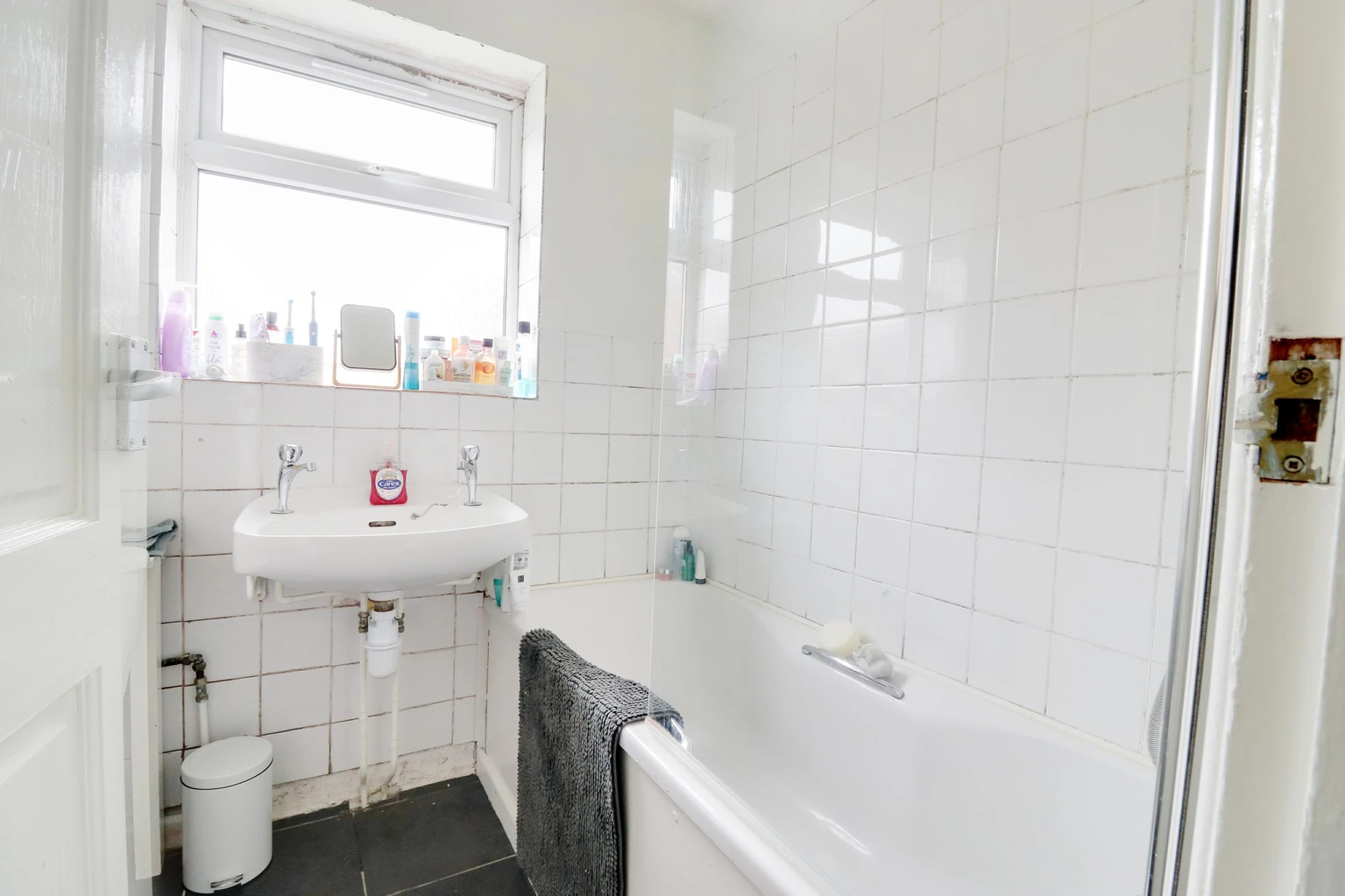 Property enquiry form background image