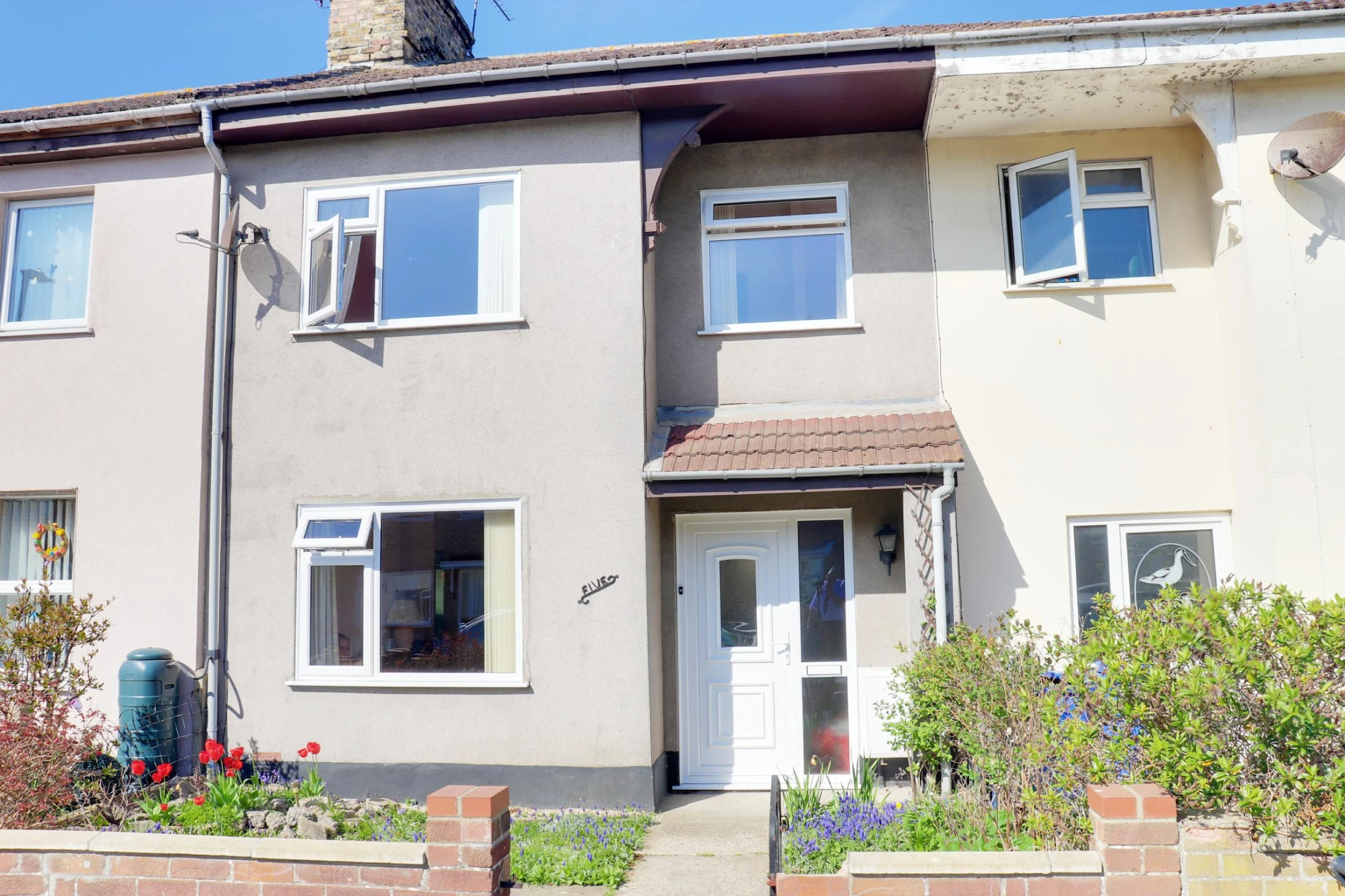 Property enquiry form background image