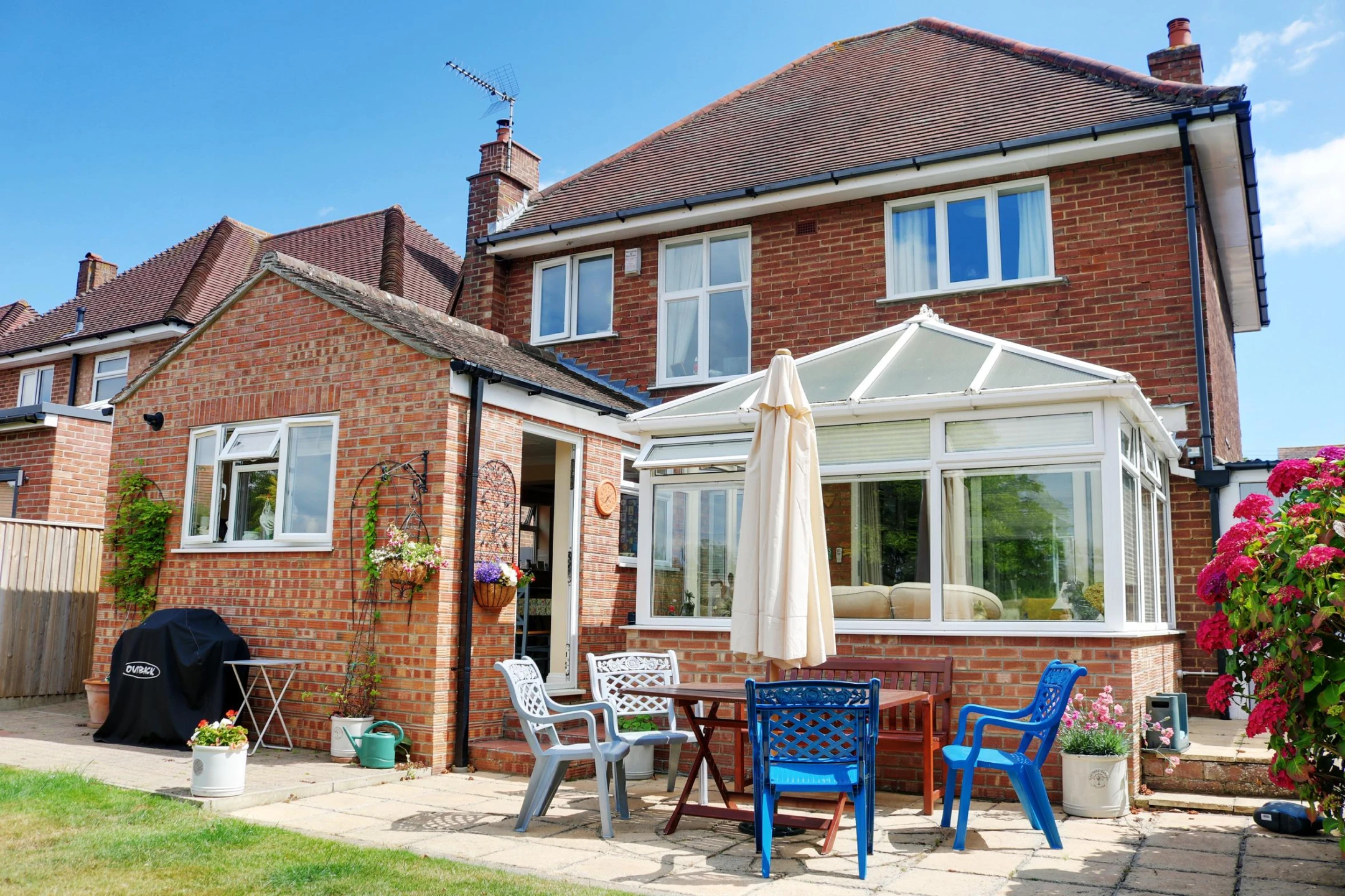 Property enquiry form background image