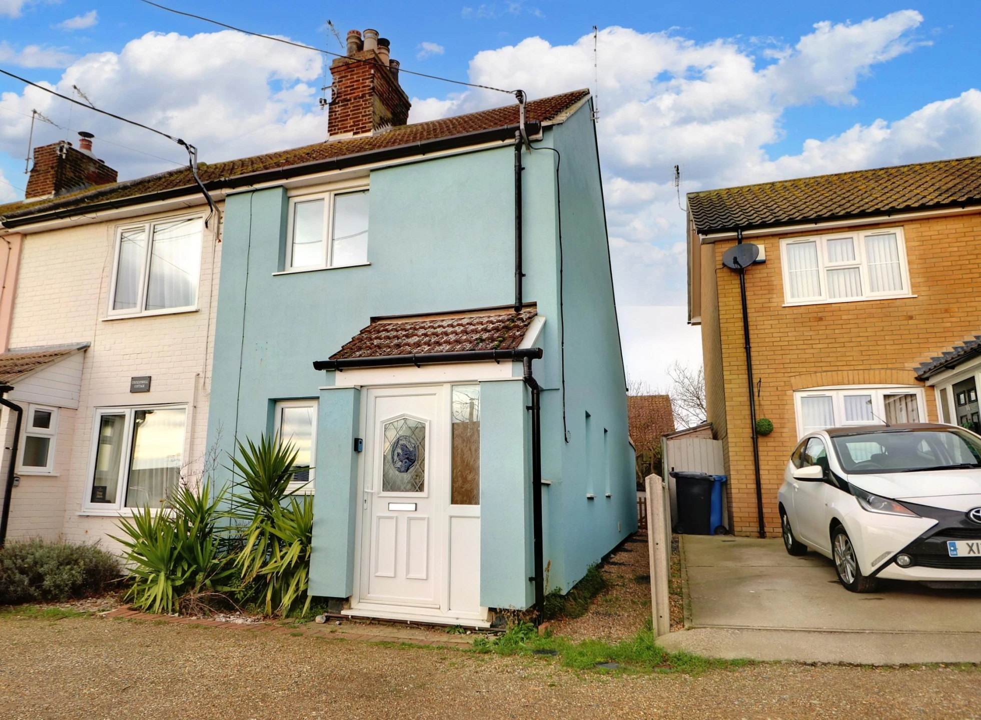 Property enquiry form background image