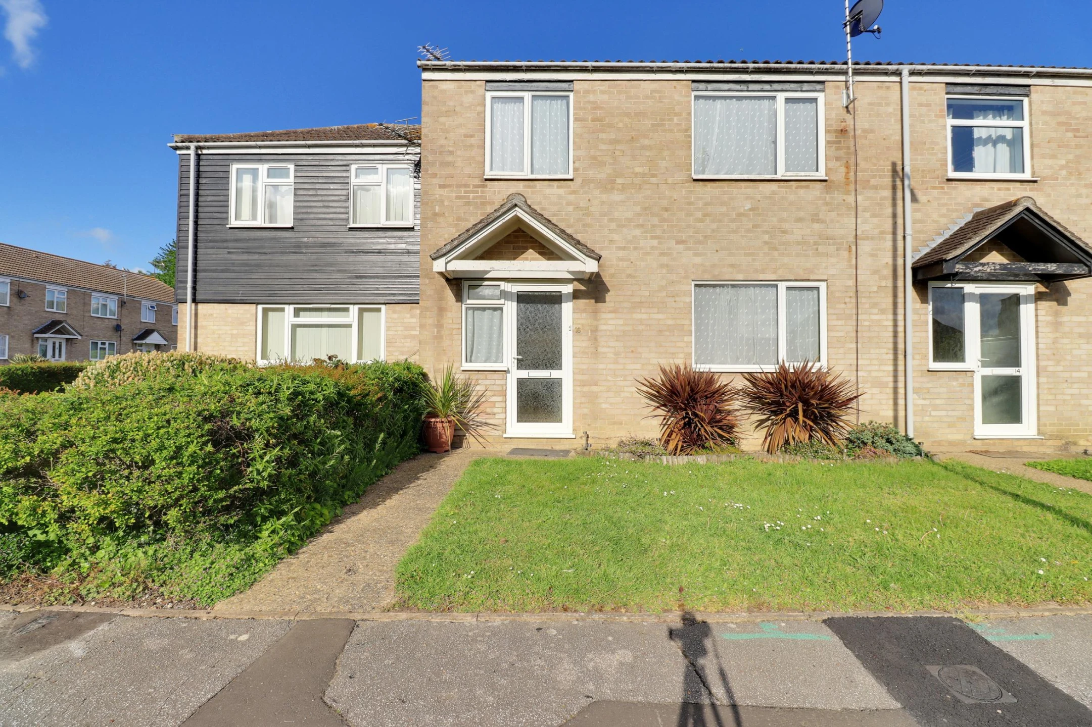 Property enquiry form background image