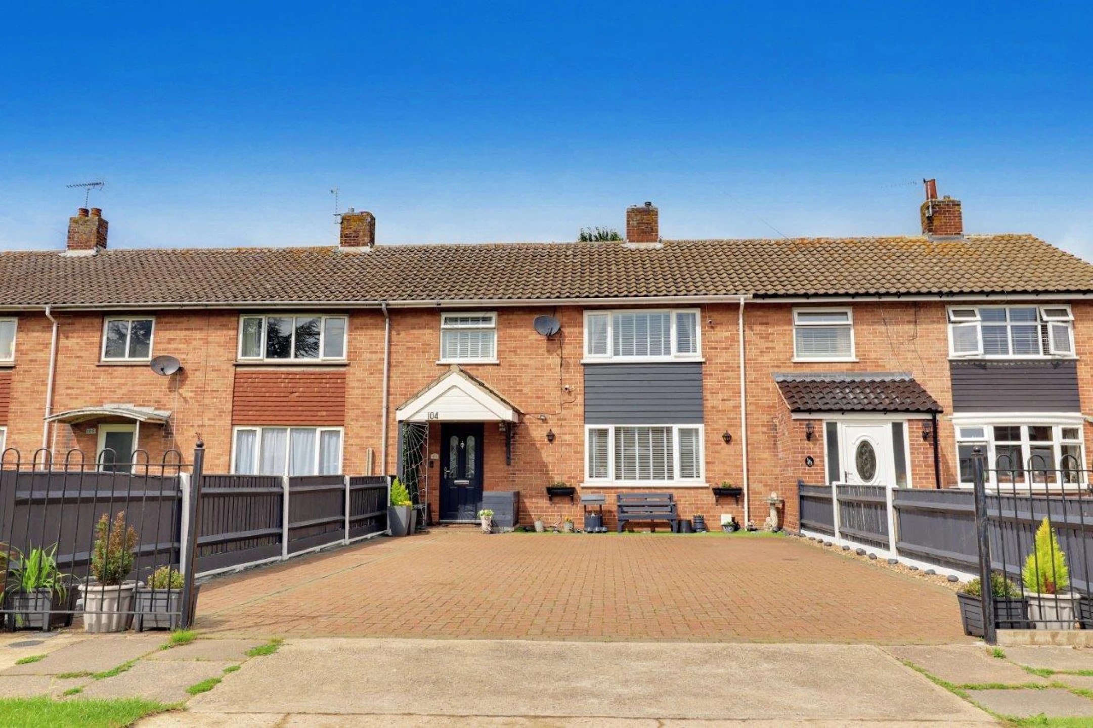 Property enquiry form background image