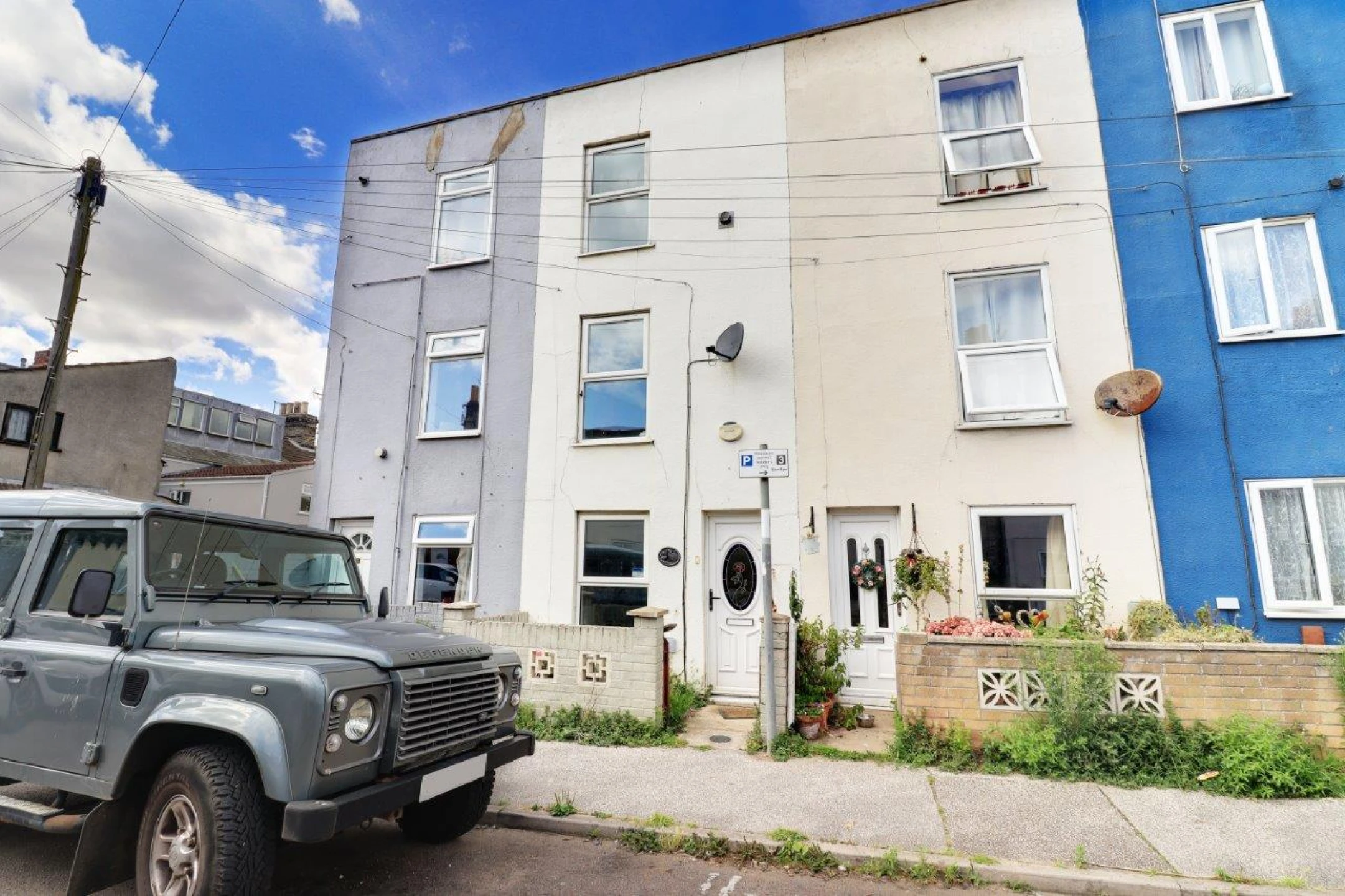 Property enquiry form background image