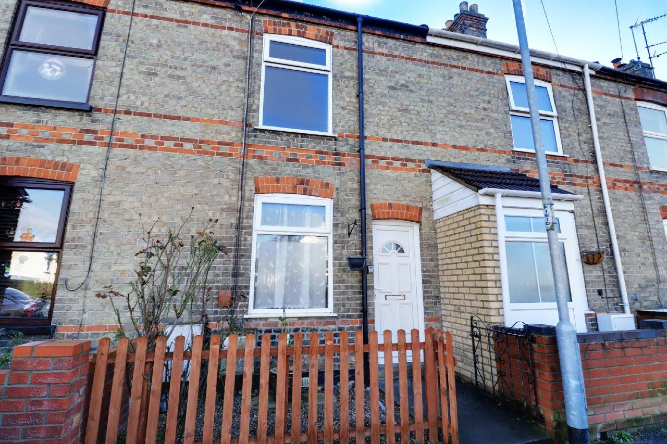 Property enquiry form background image