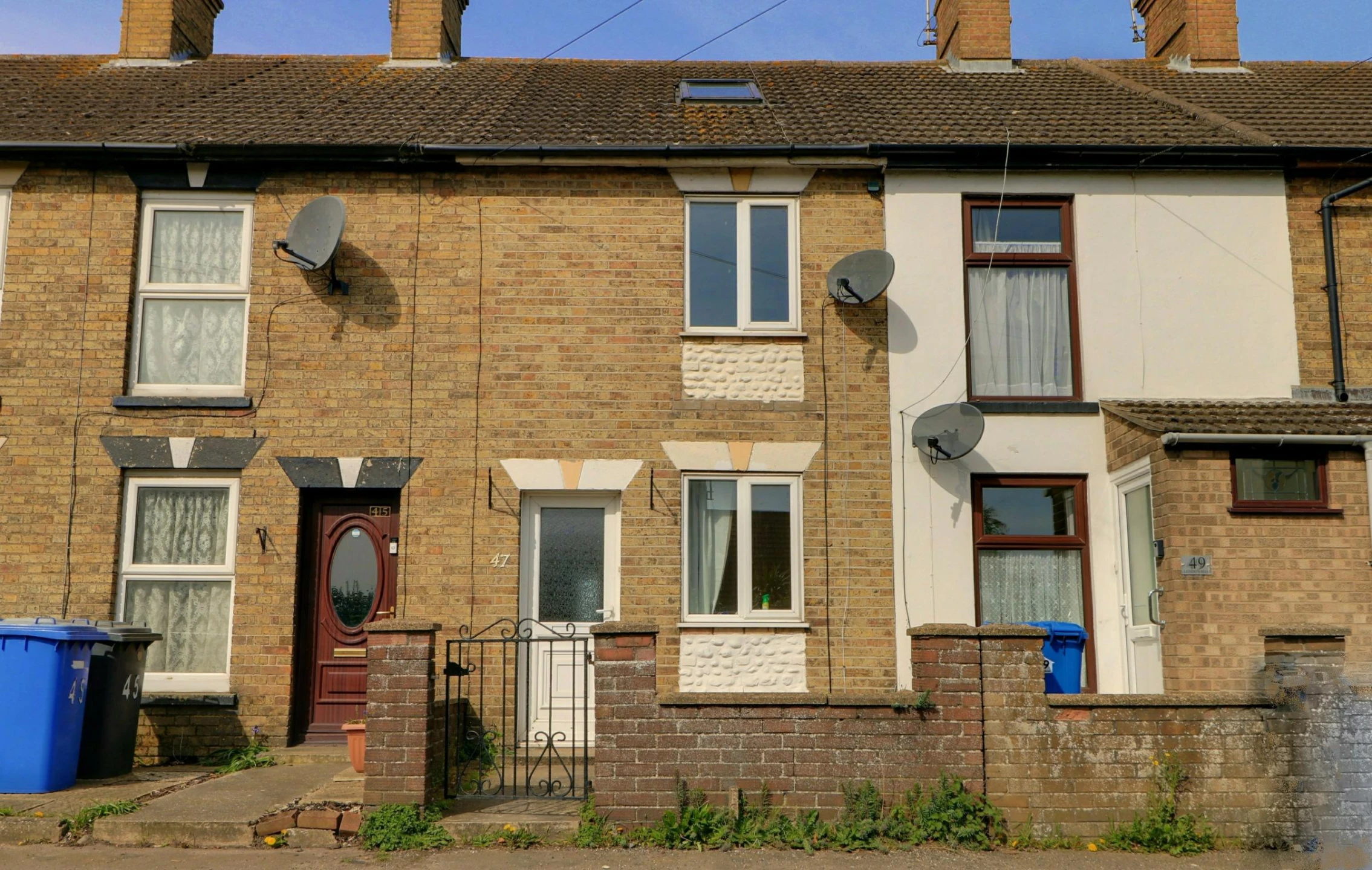 Property enquiry form background image