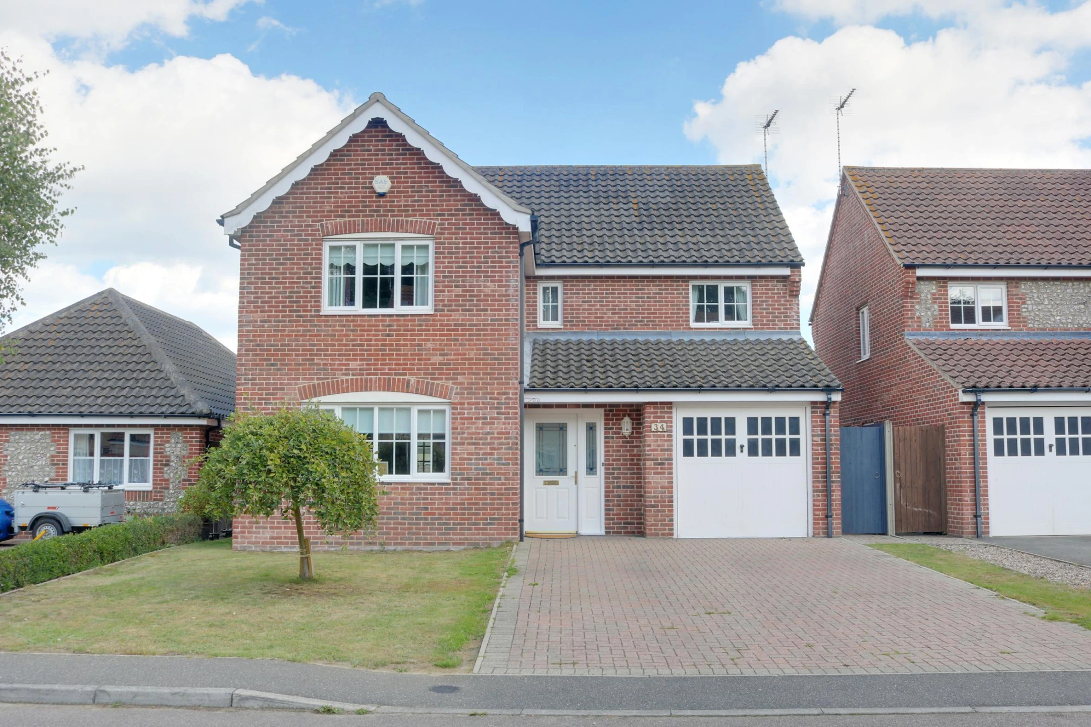 Property enquiry form background image