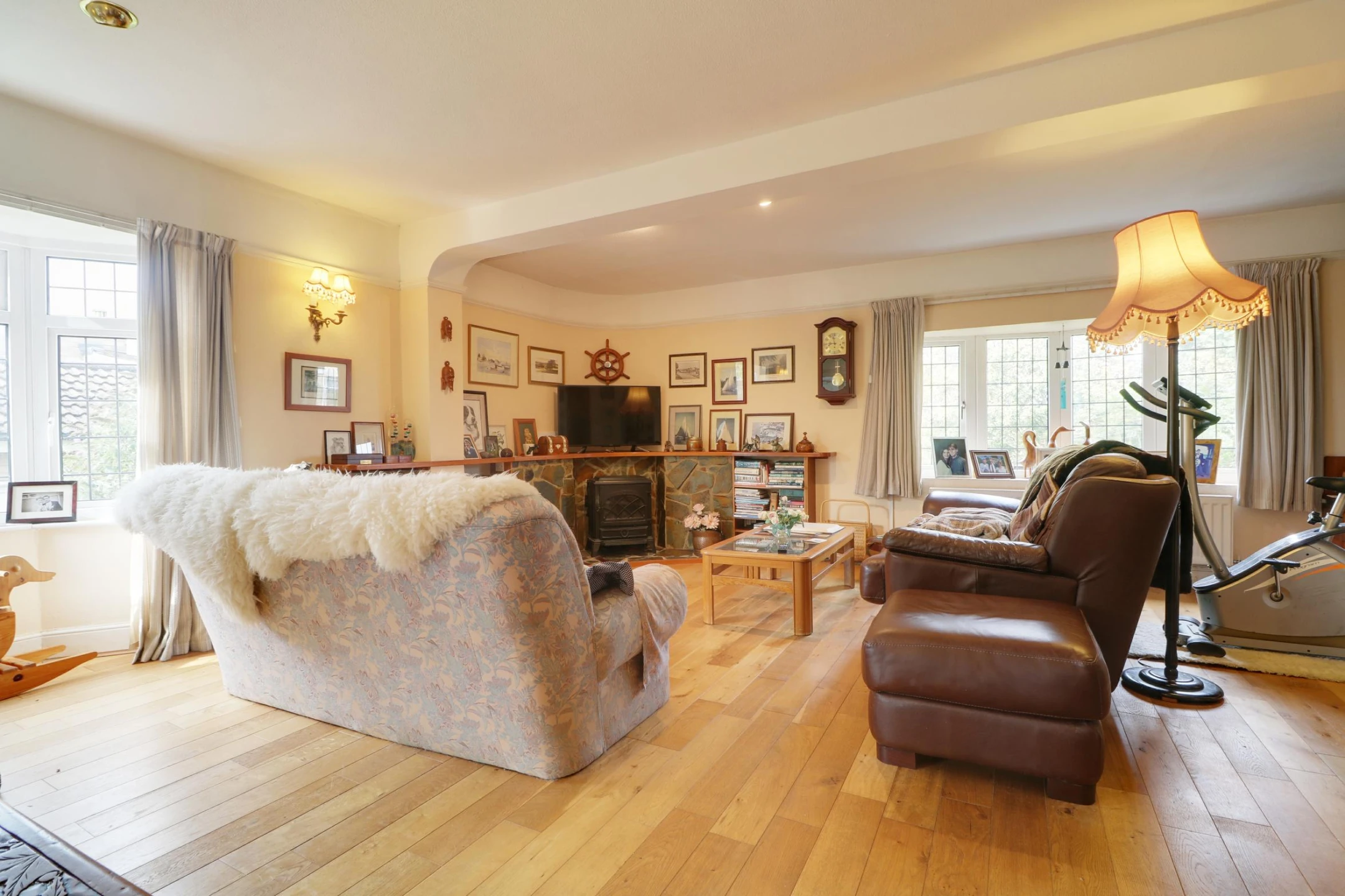 Property enquiry form background image