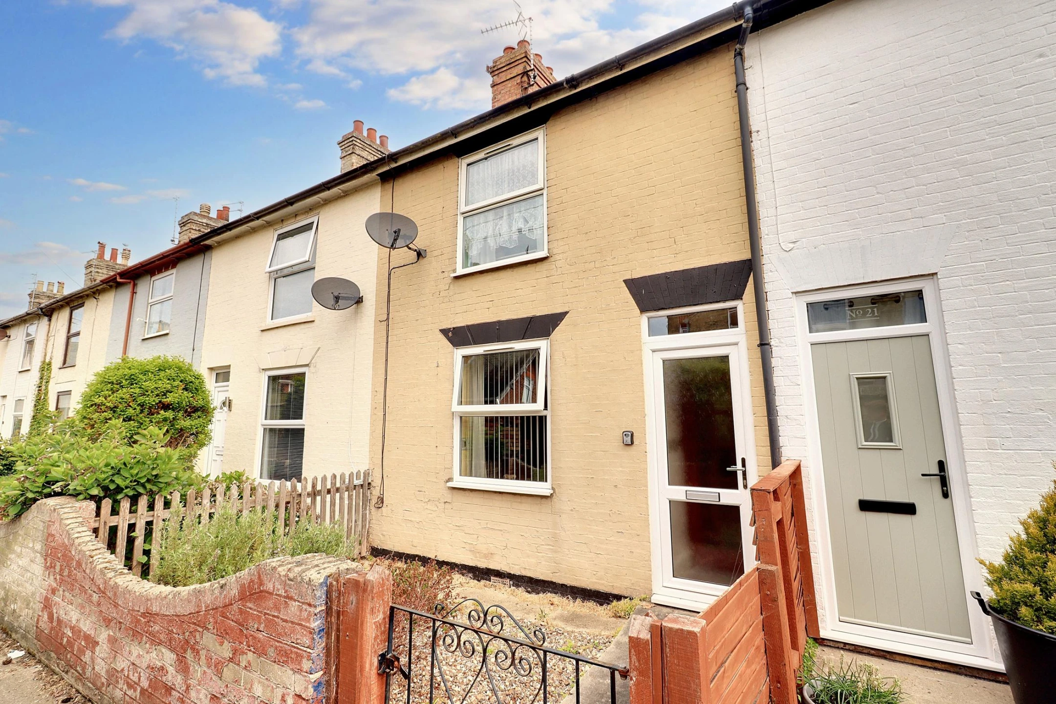 Property enquiry form background image