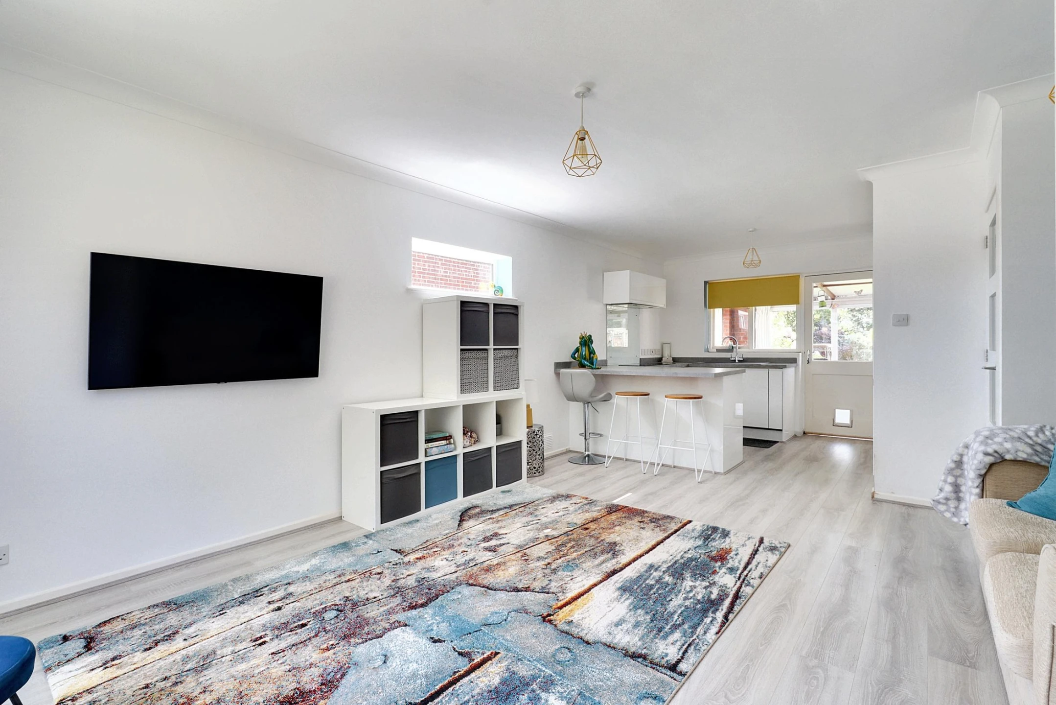 Property enquiry form background image