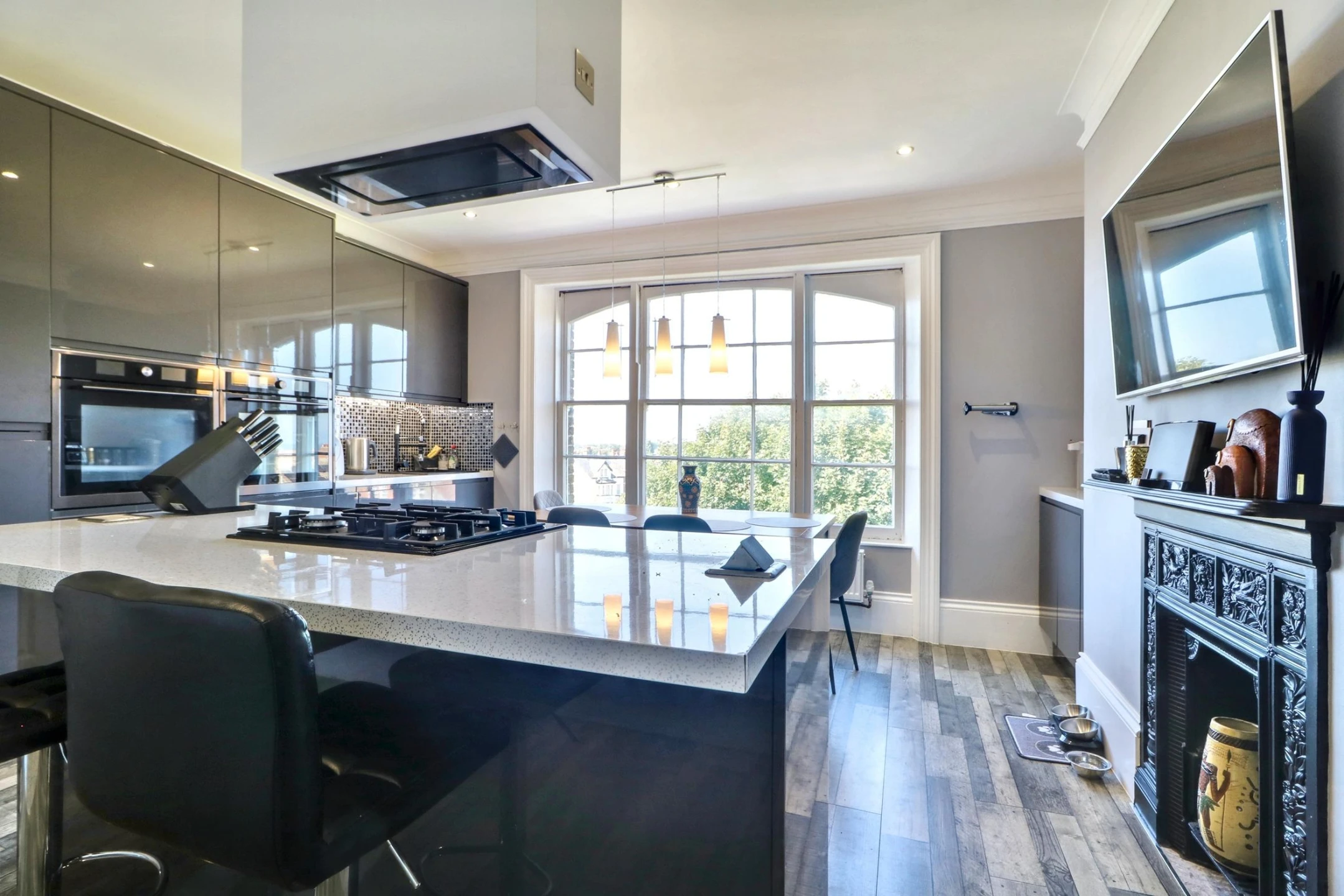 Property enquiry form background image