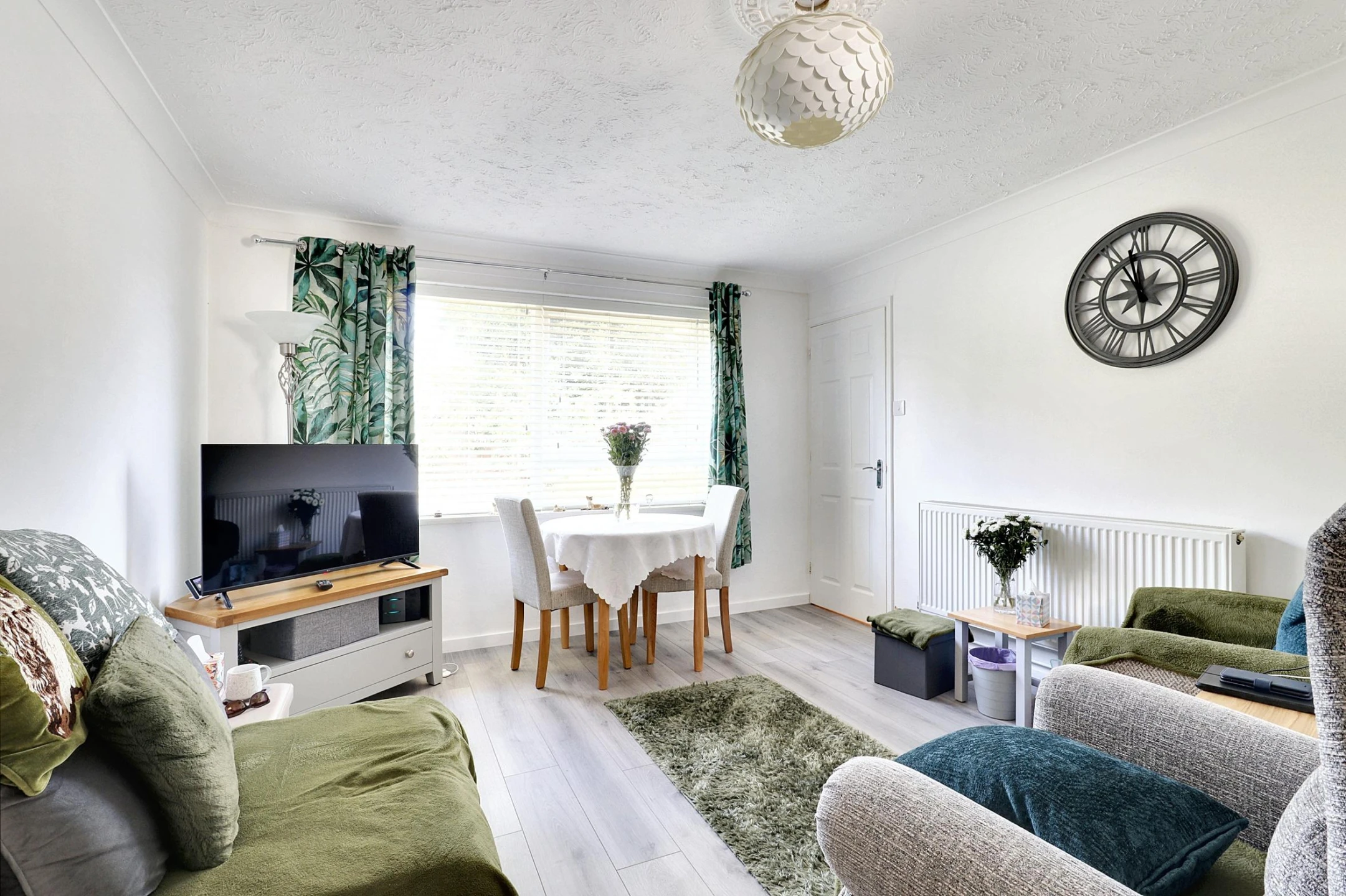 Property enquiry form background image