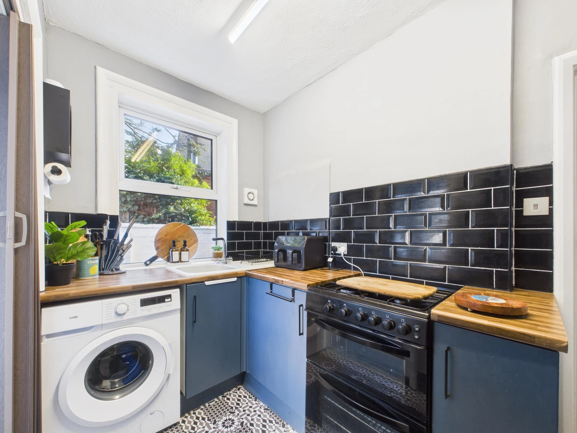 Property enquiry form background image