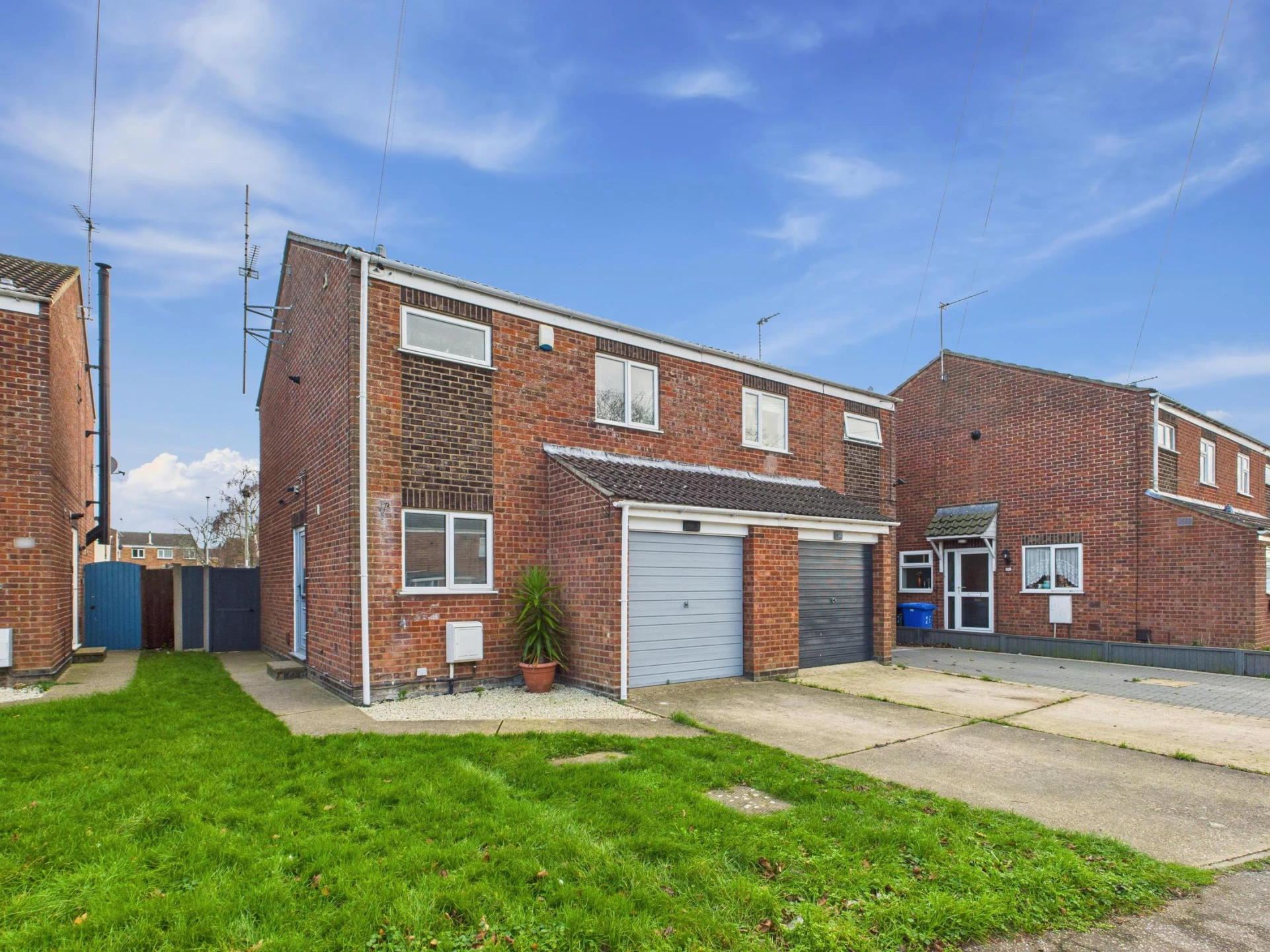 Property enquiry form background image