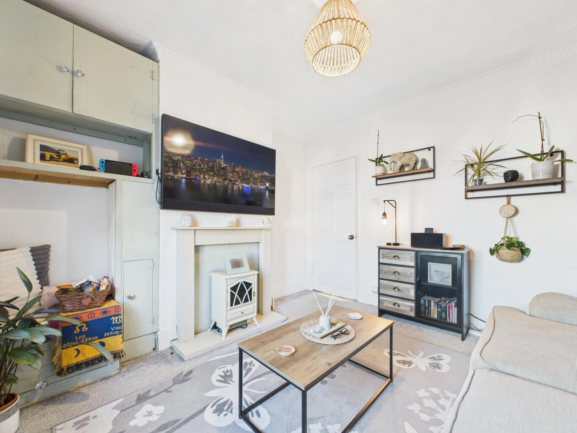 Property enquiry form background image