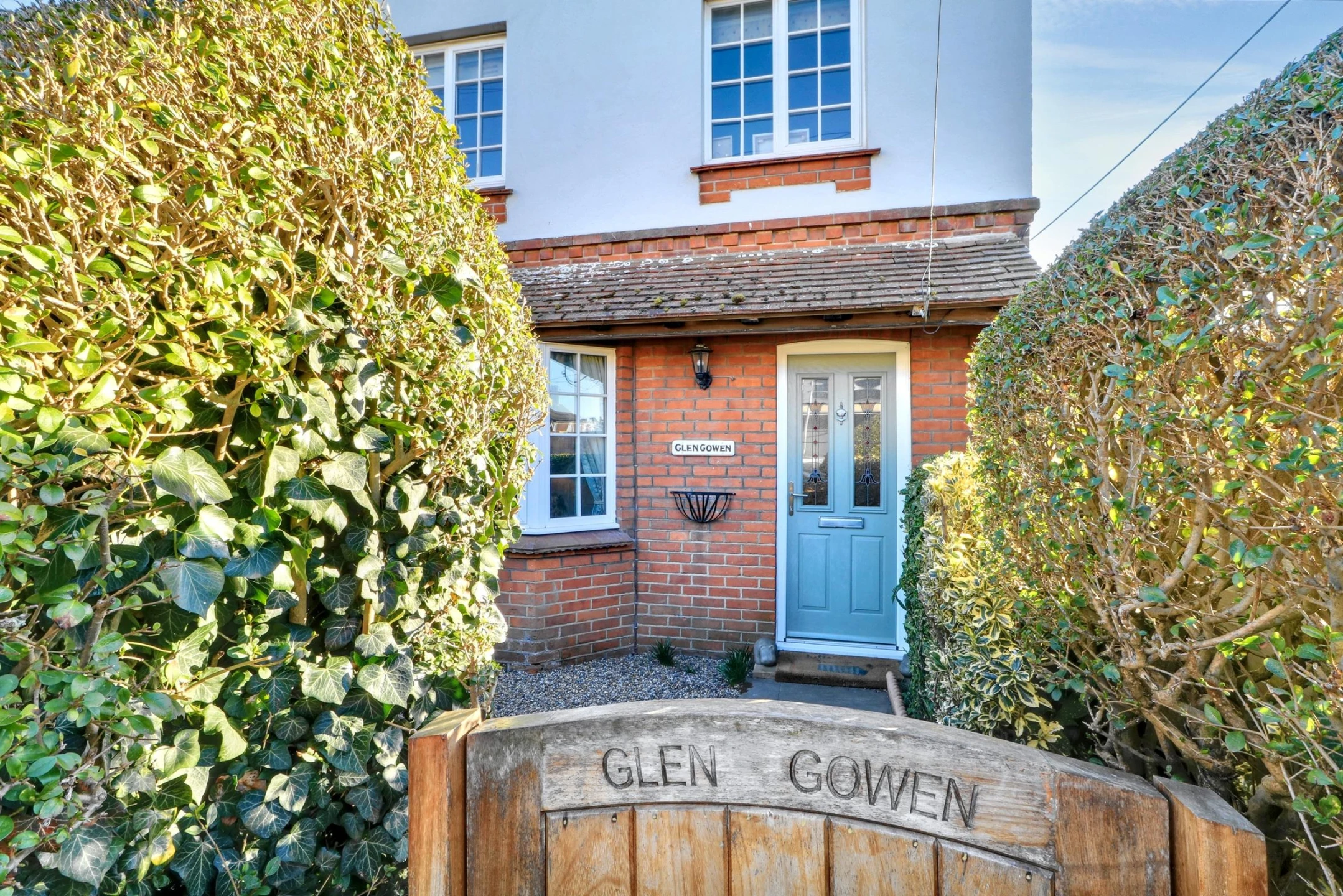 Property enquiry form background image