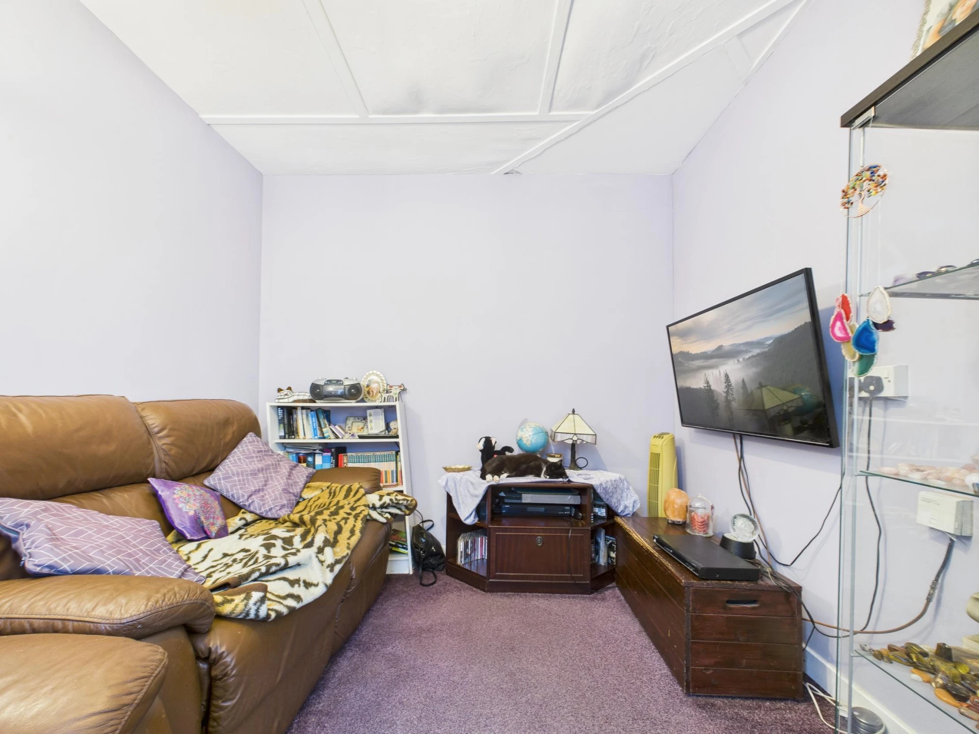 Property enquiry form background image