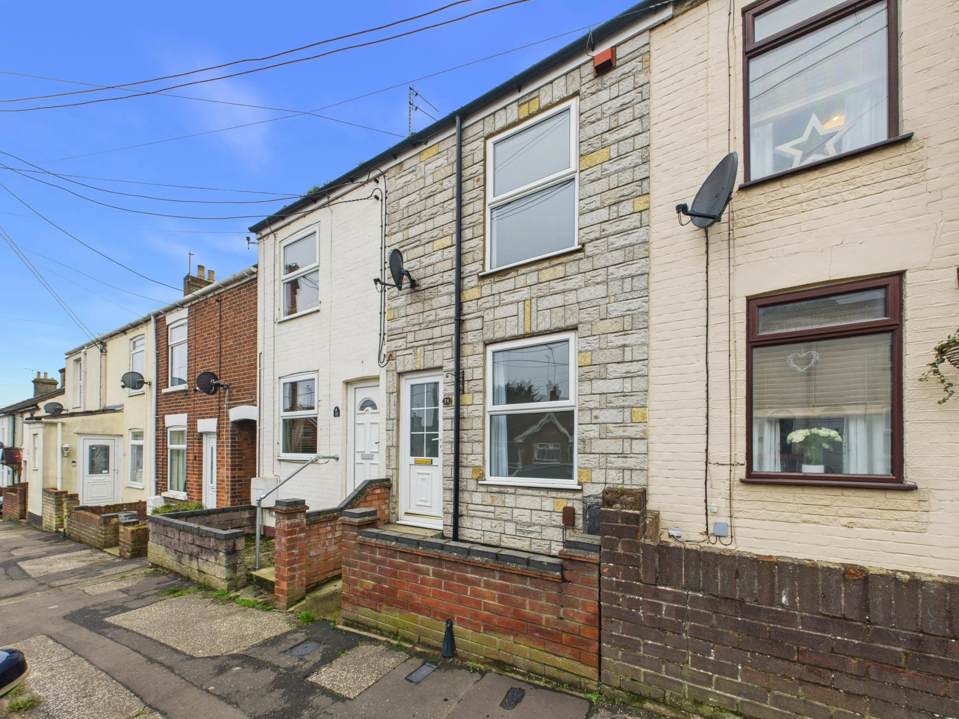 Property enquiry form background image