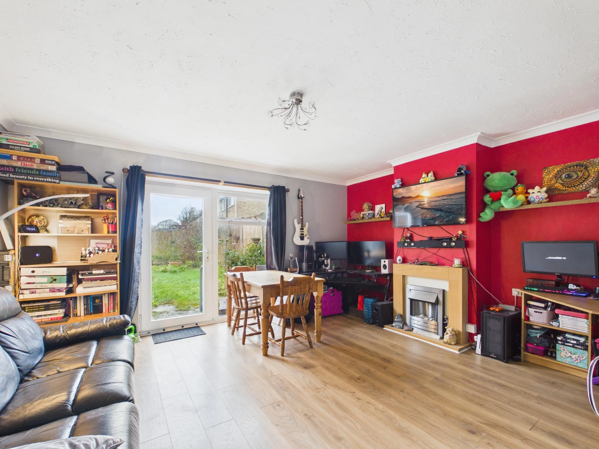 Property enquiry form background image