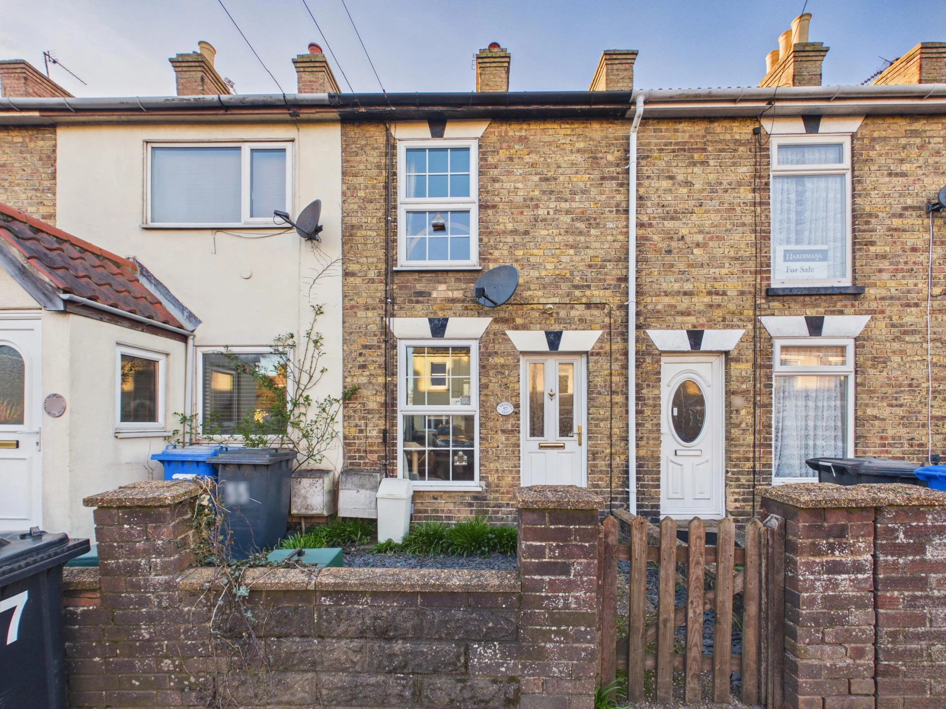 Property enquiry form background image