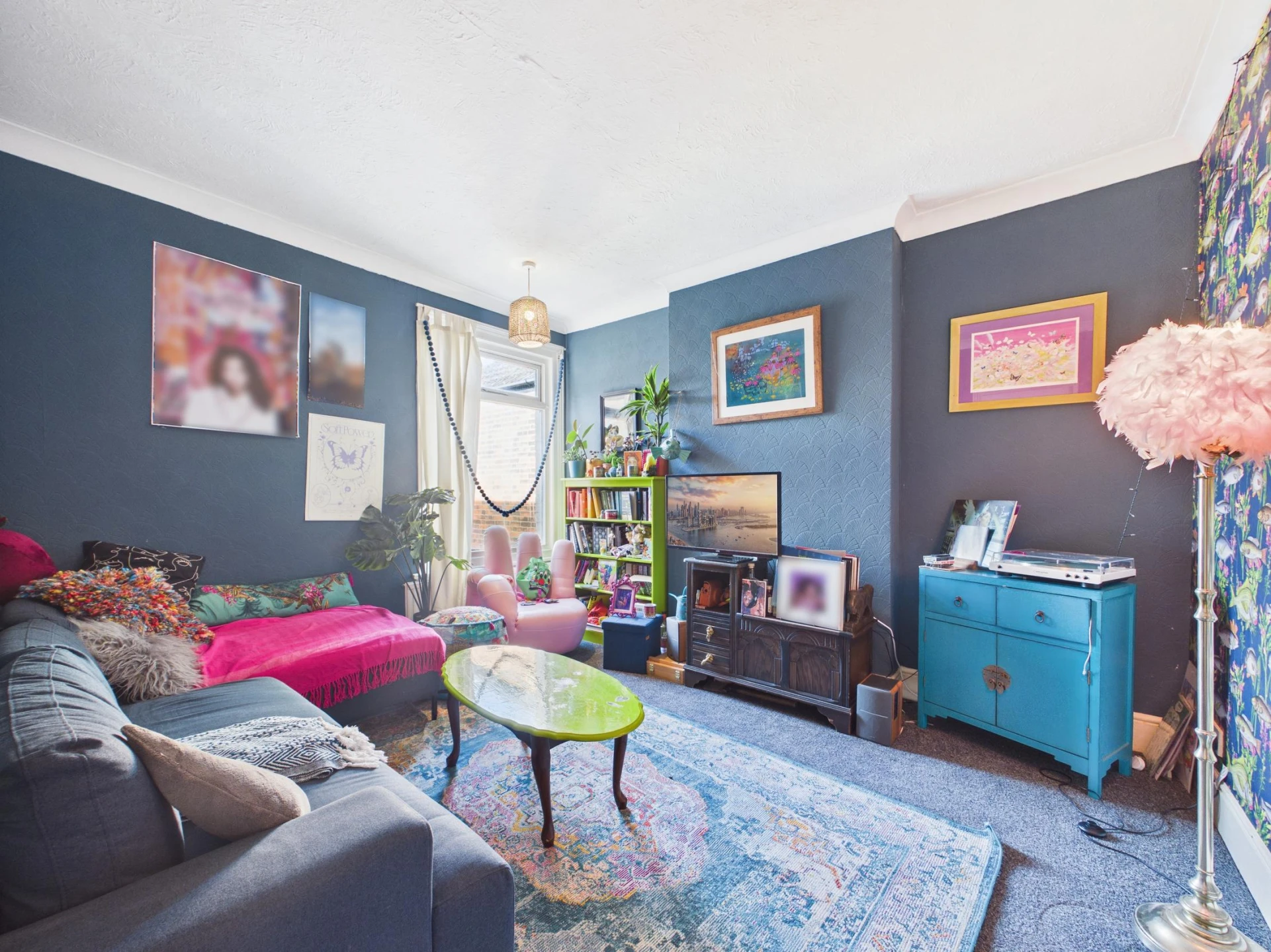 Property enquiry form background image