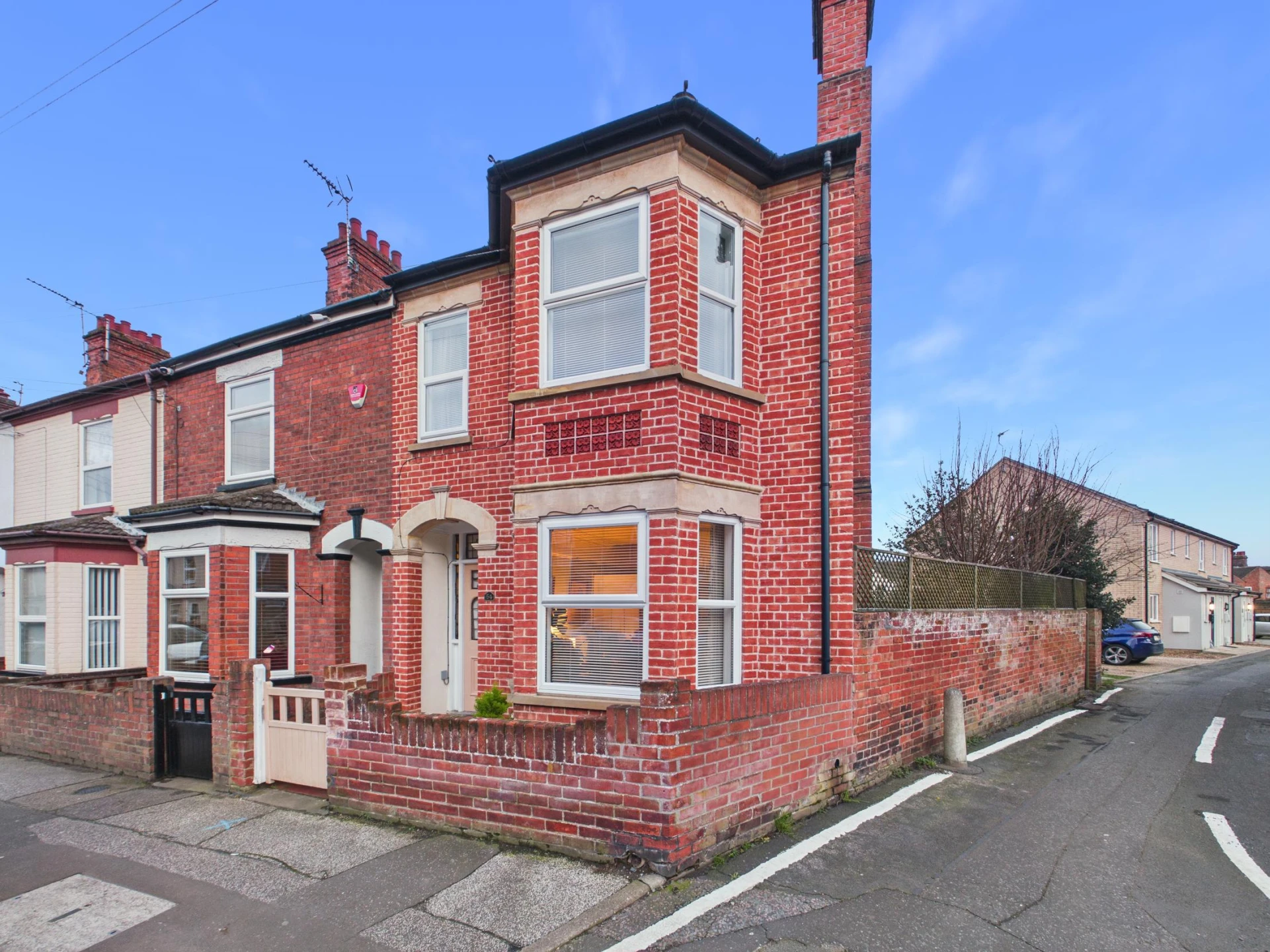 Property enquiry form background image