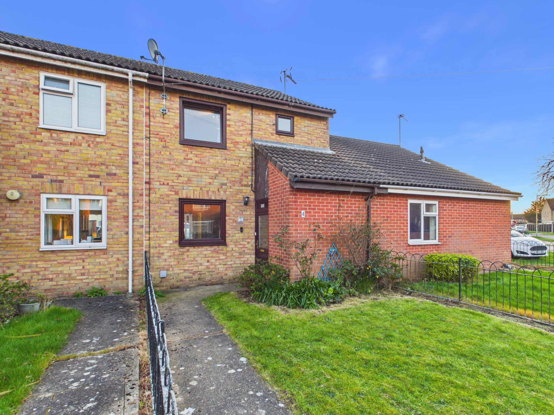 Property enquiry form background image